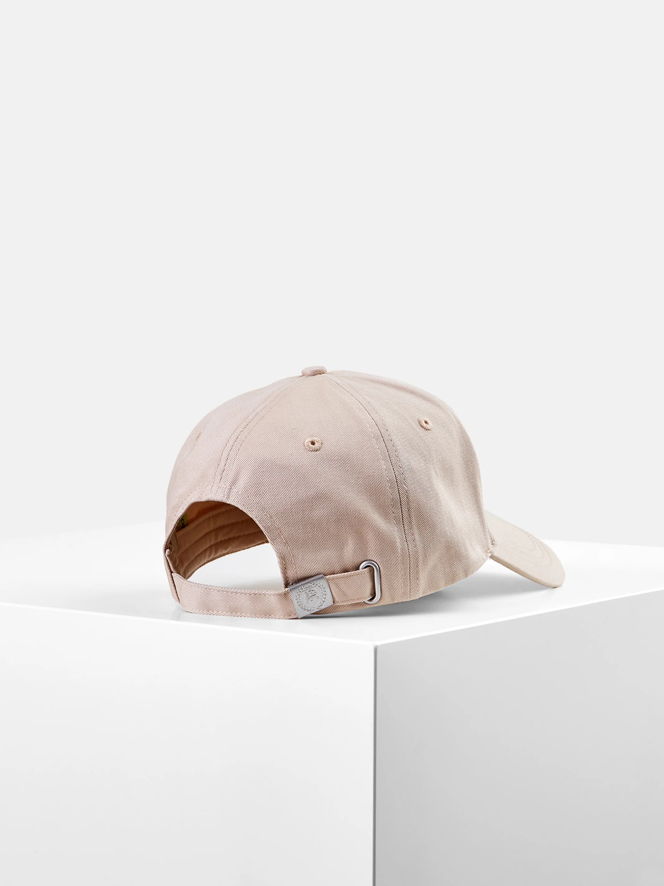 Base Cap mit Logo - Image 11