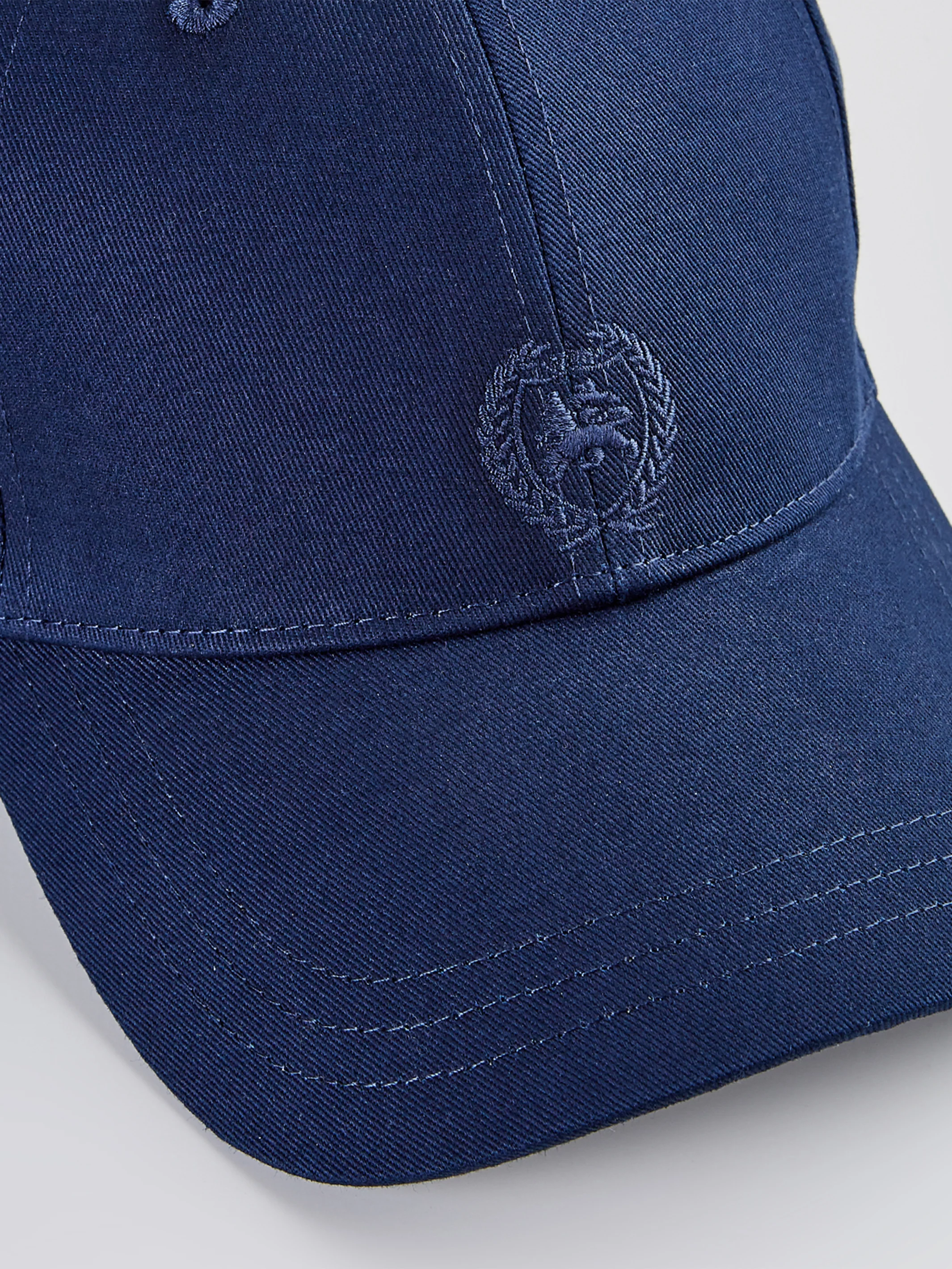 Base Cap mit Logo - Image 17