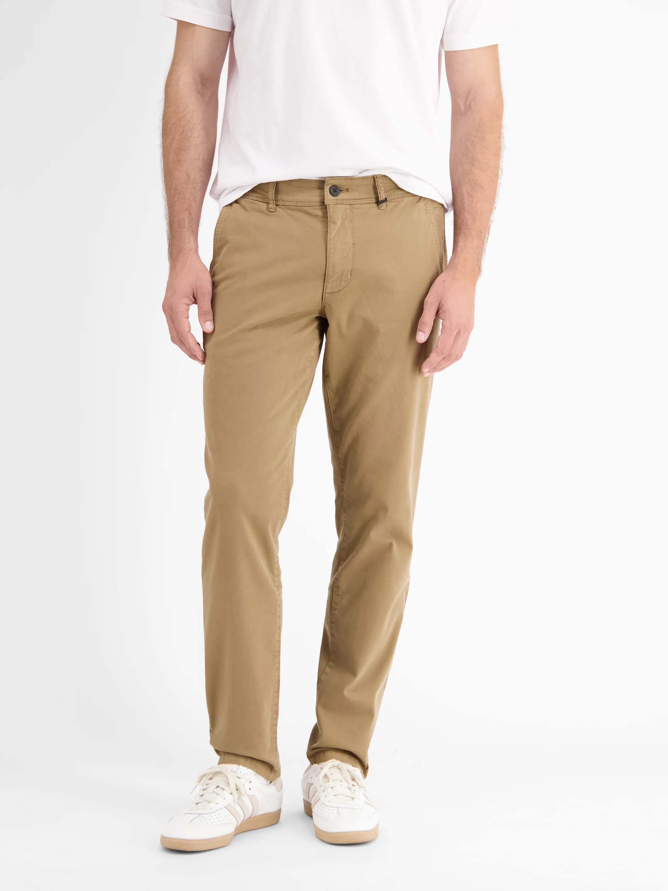 Basic Chino in Strukturqualität, SLIM FIT - Image 12