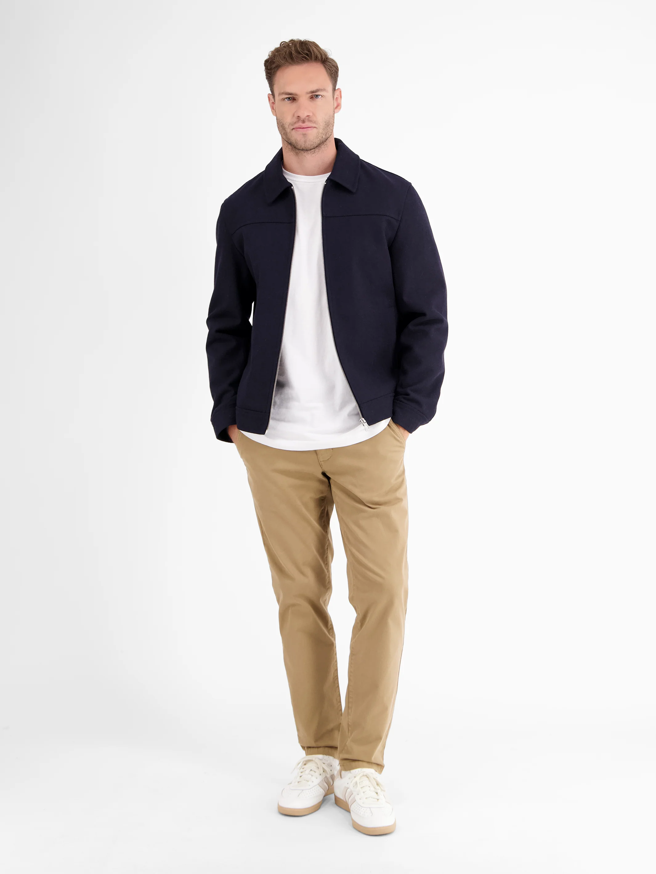 Basic Chino in Strukturqualität, SLIM FIT - Image 15