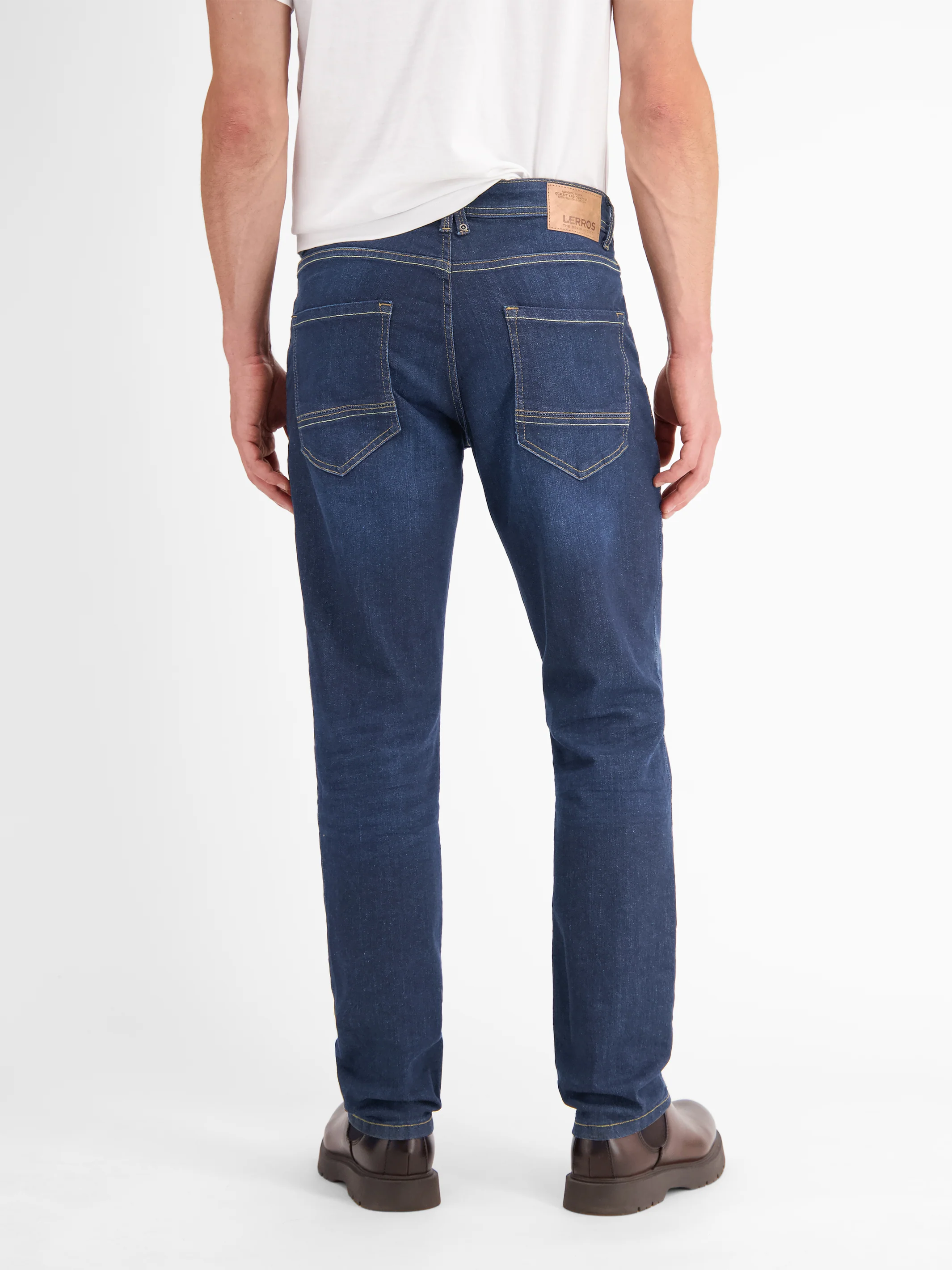 BAXTER 5-Pocket-Denim im Used-Look, RELAXED FIT - Image 4