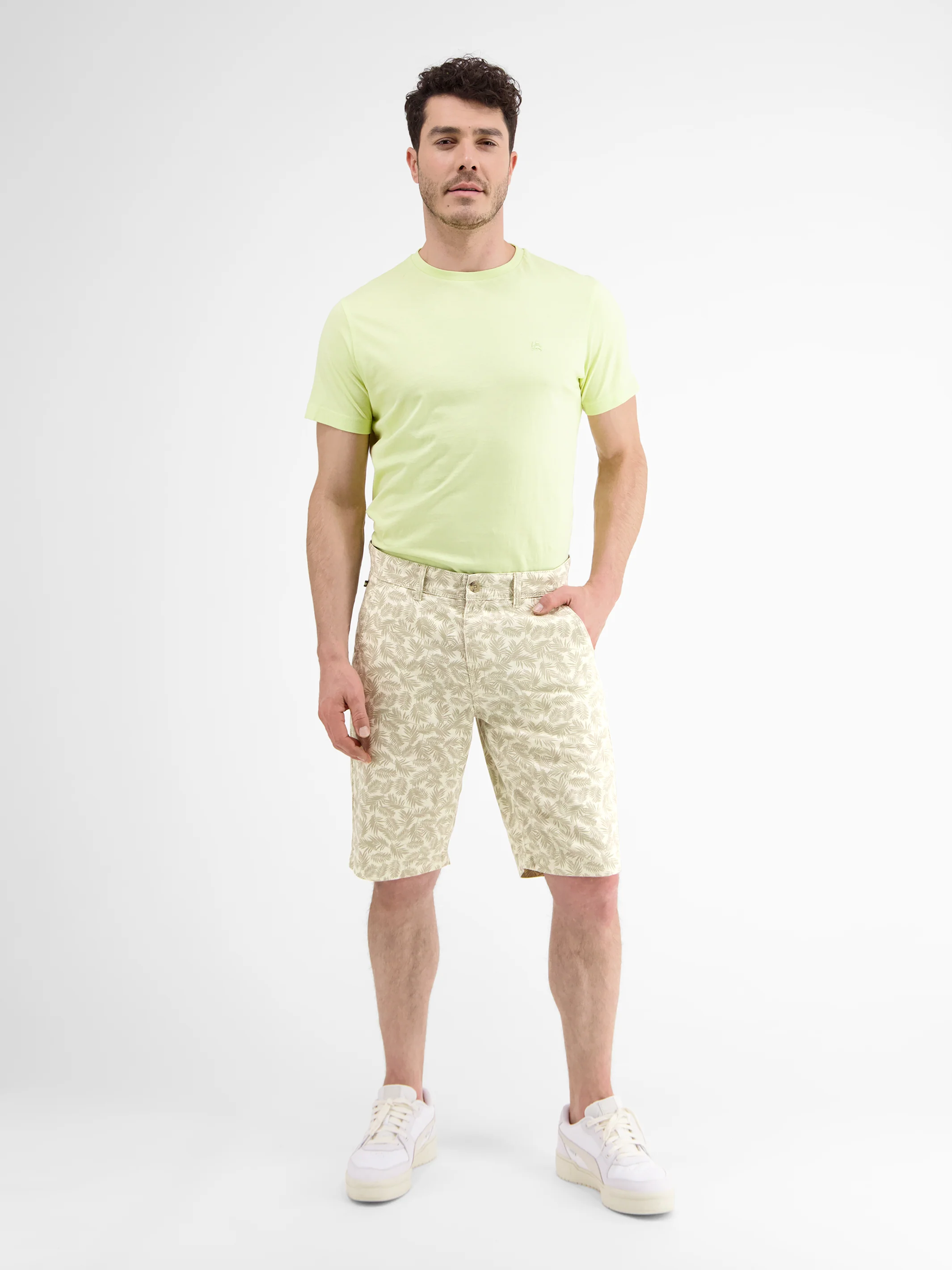 Chino Bermuda *Leafs* - Image 4