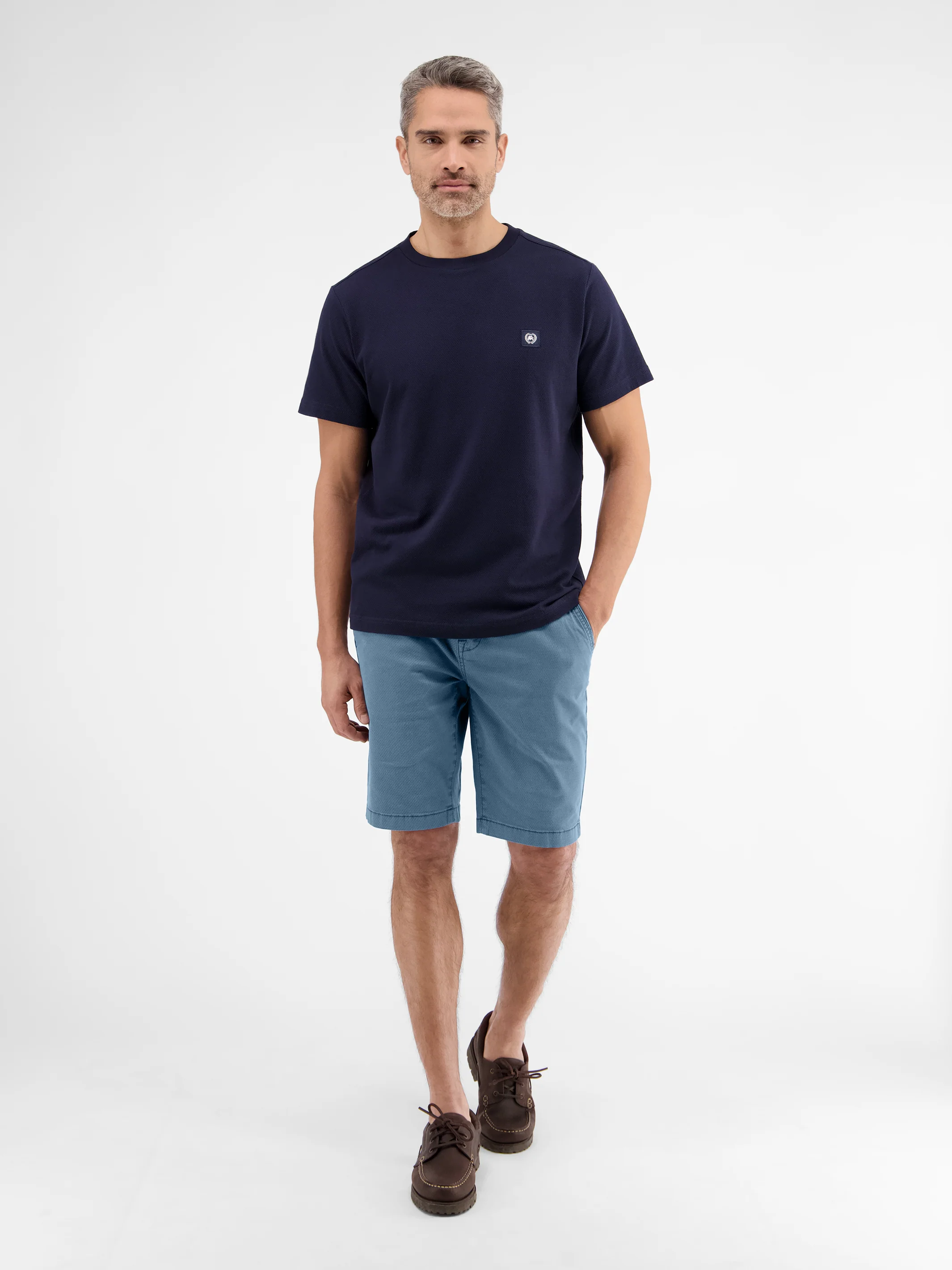 Chino-Bermuda mit Gürtel - Image 20