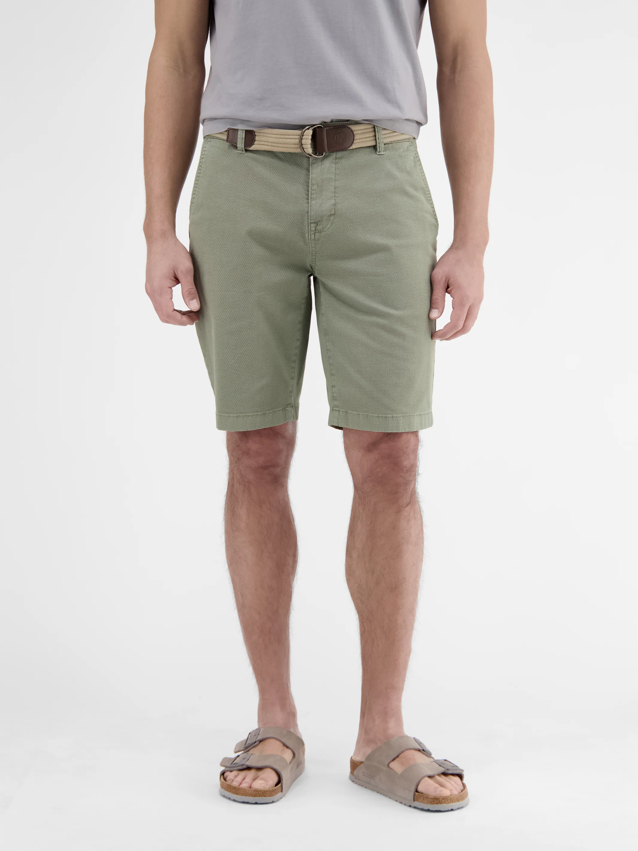 Chino-Bermuda mit Gürtel - Image 9