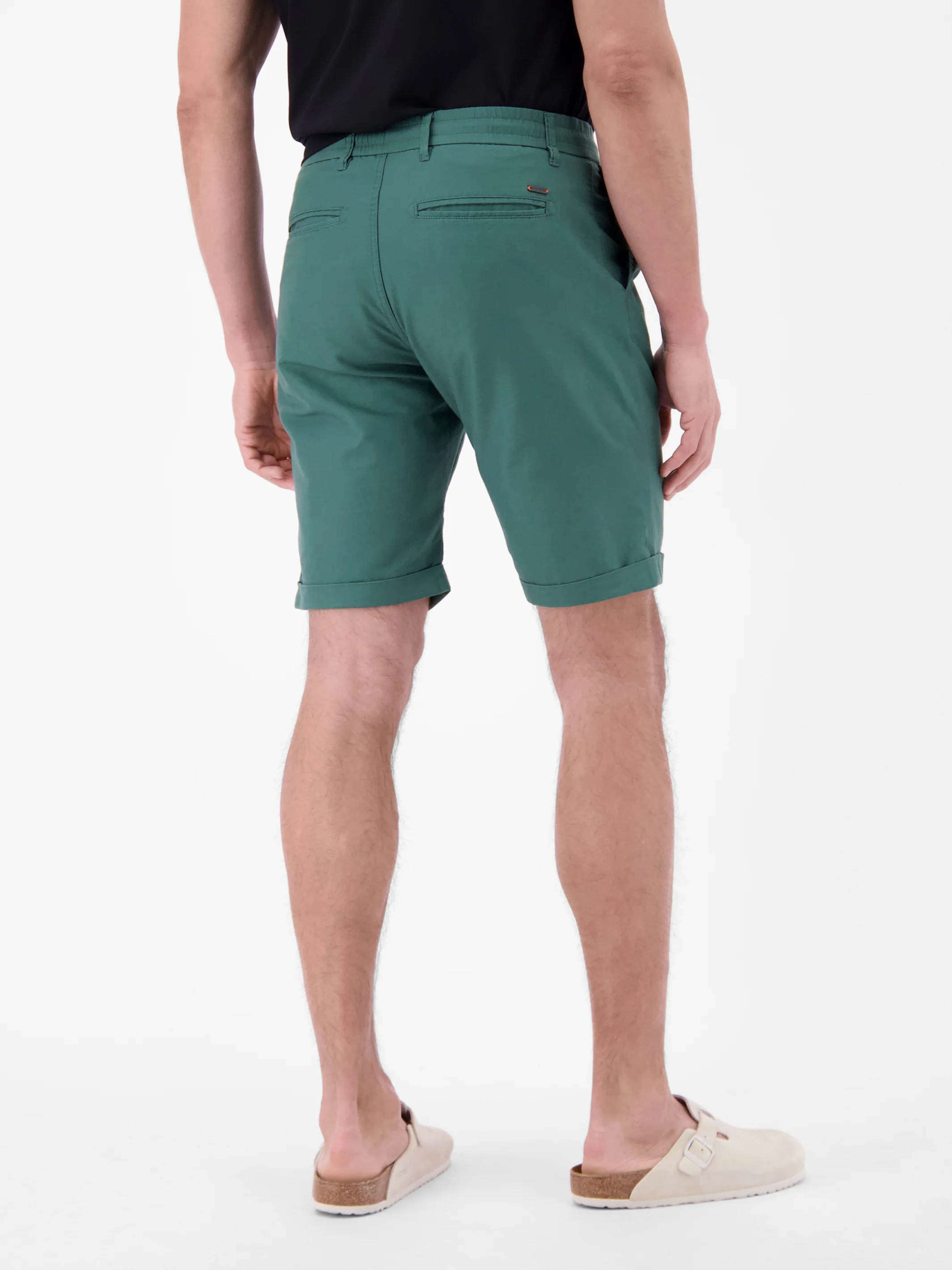 Chino-Shorts aus Baumwoll-Leinen-Mischgewebe - Image 24