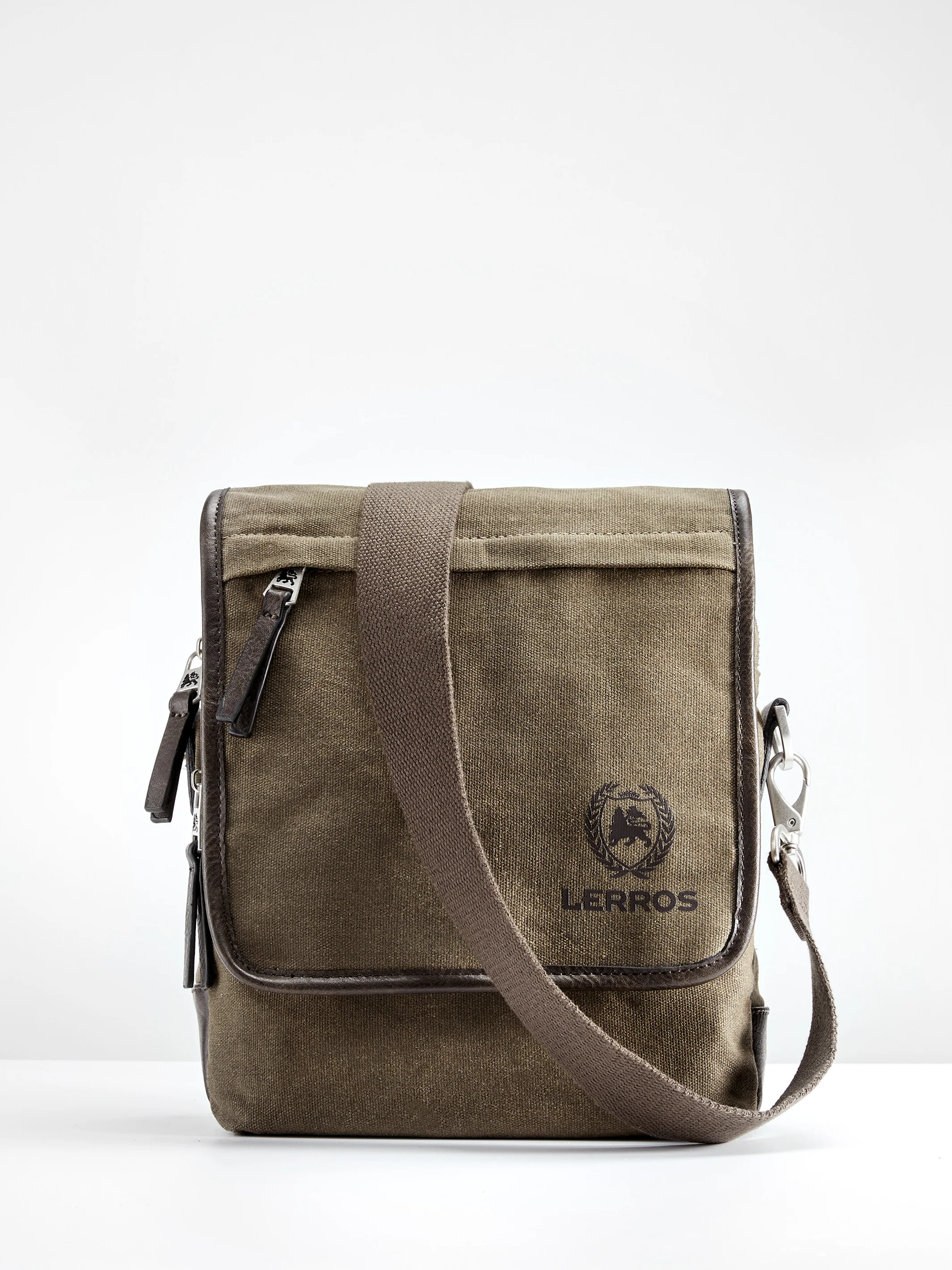 COLUMBUS Schmale Messenger Bag - Image 4