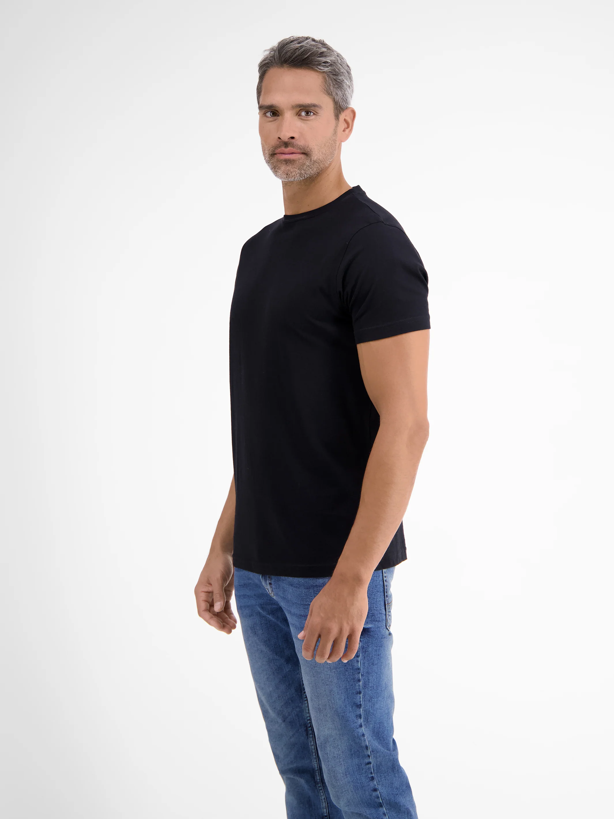 Doppelpack T-Shirt für Herren, Rundhals in Premium Baumwollqualität - Image 11