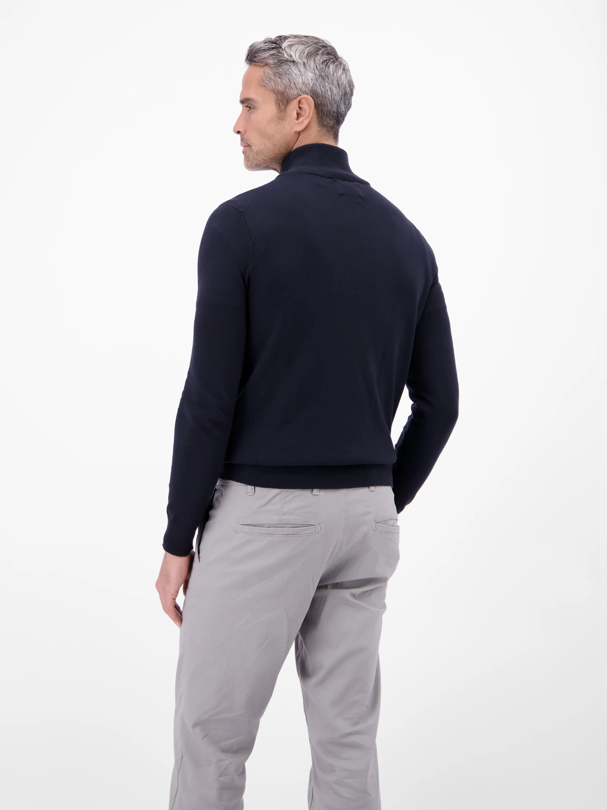 Flachstrickpullover mit Troyerkragen - Image 11