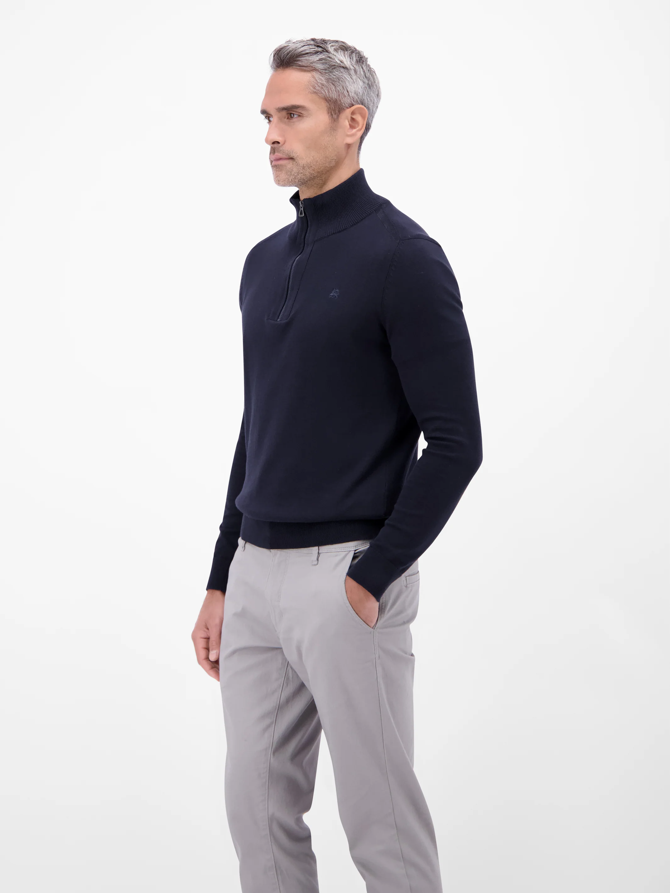Flachstrickpullover mit Troyerkragen - Image 12