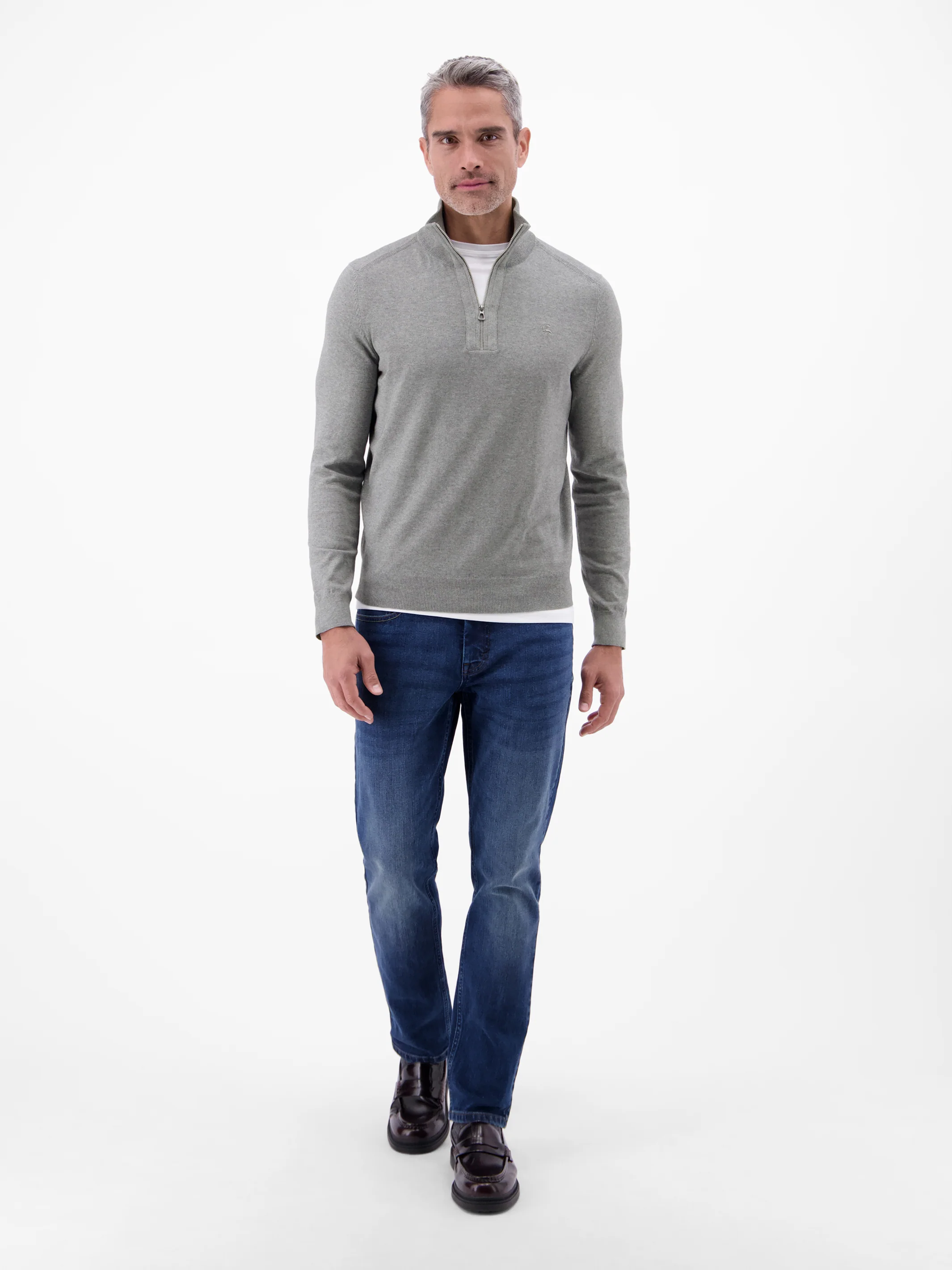 Flachstrickpullover mit Troyerkragen - Image 19