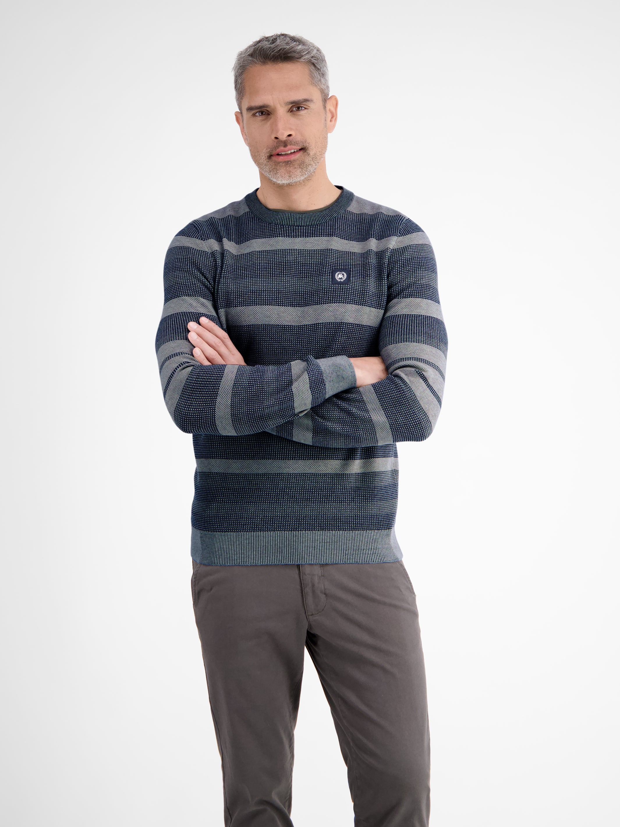 Gestreifter Strickpullover - Image 8