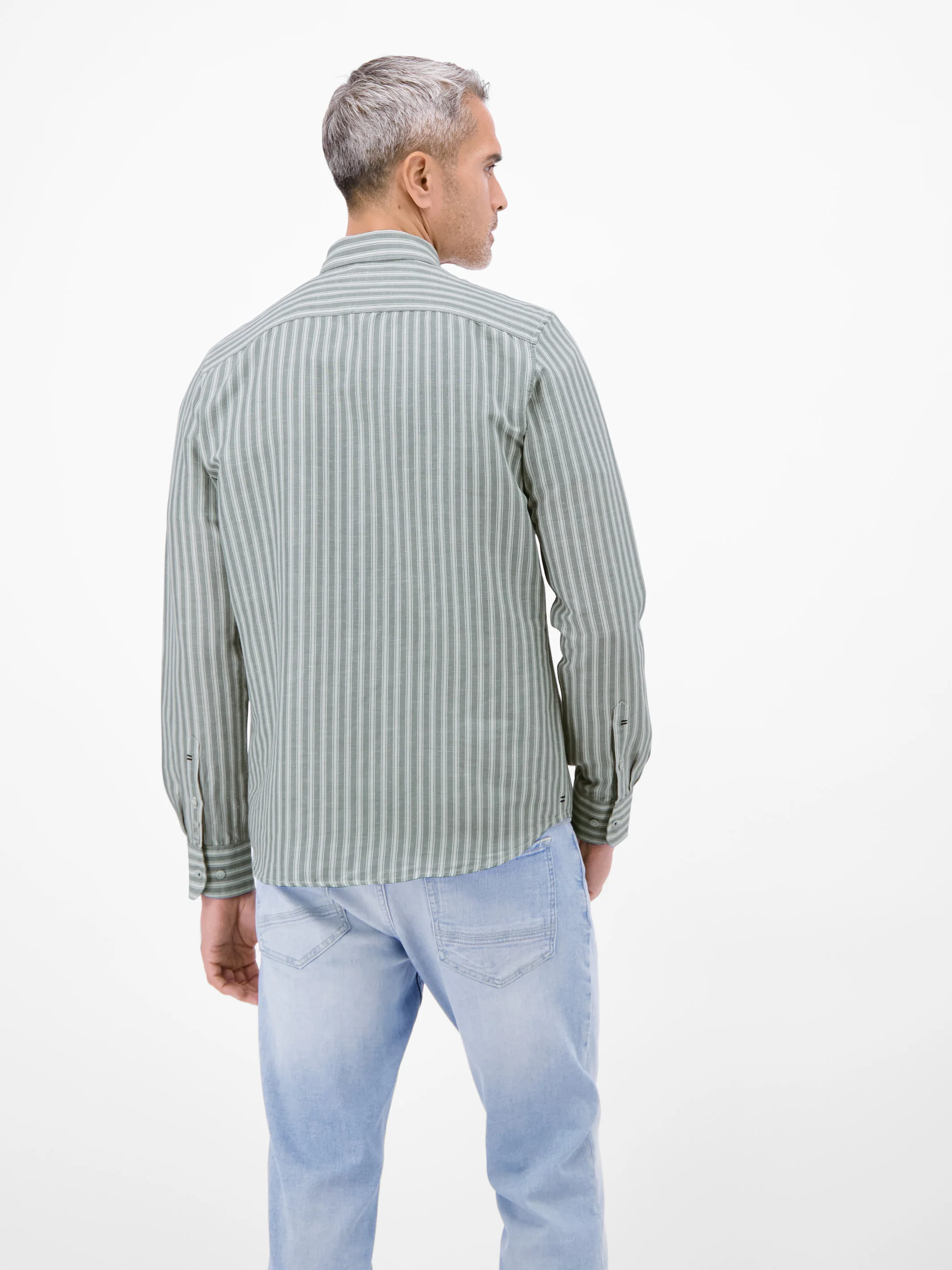 Gestreiftes Langarmhemd aus Leinen-Baumwoll-Mix - Image 4