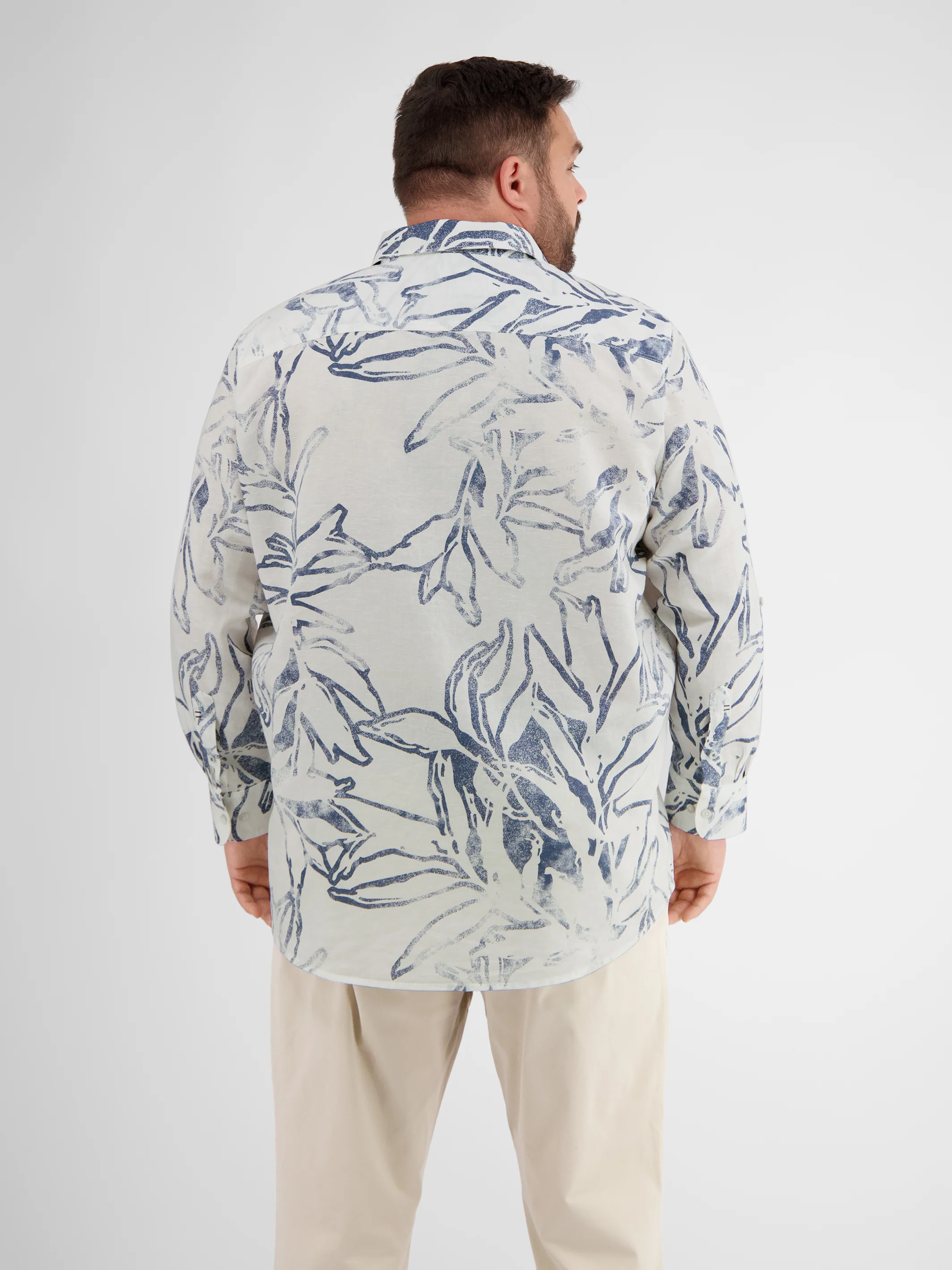 Herren Langarmhemd mit sommerlichem Print - Image 3