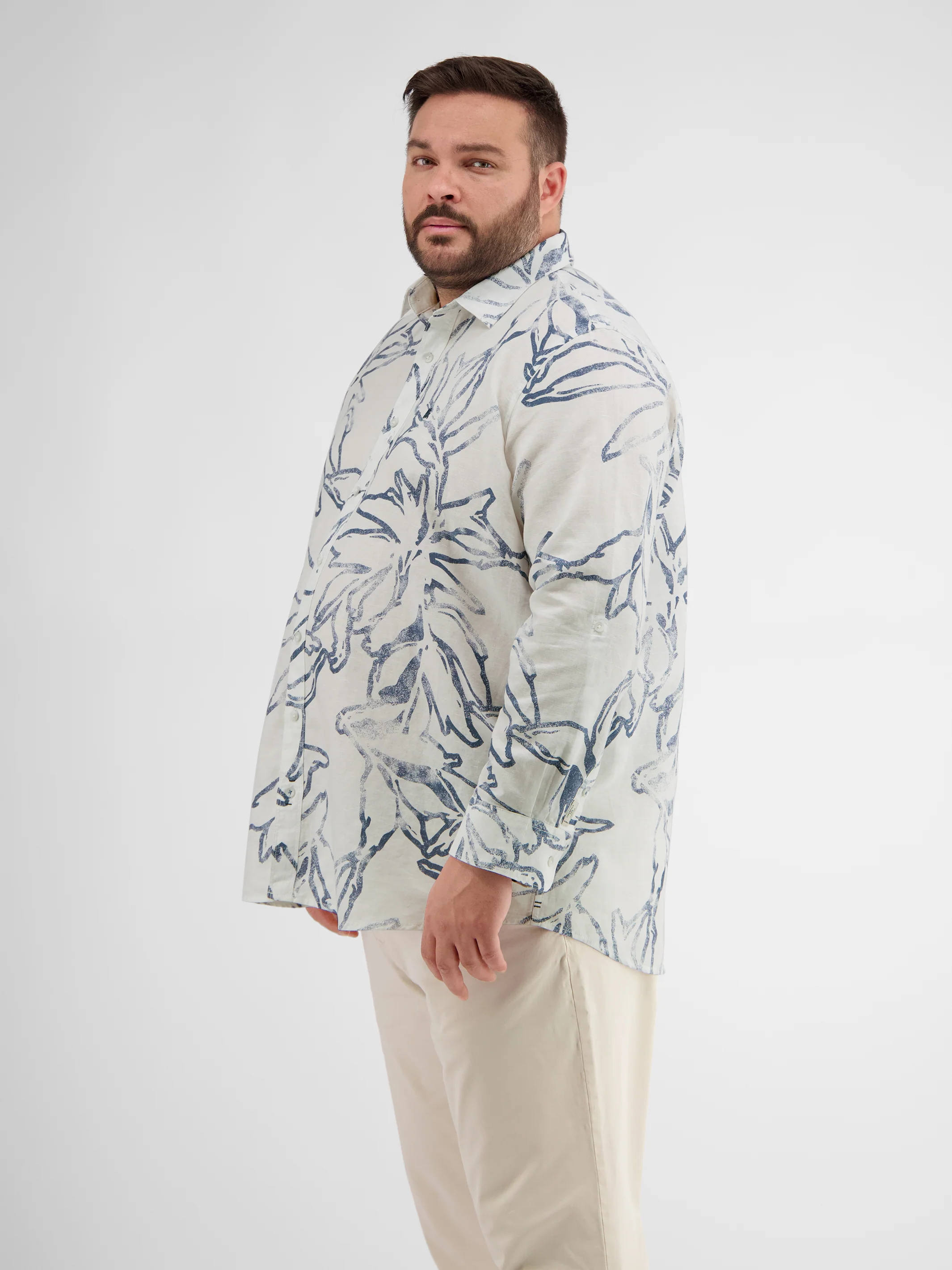 Herren Langarmhemd mit sommerlichem Print - Image 4
