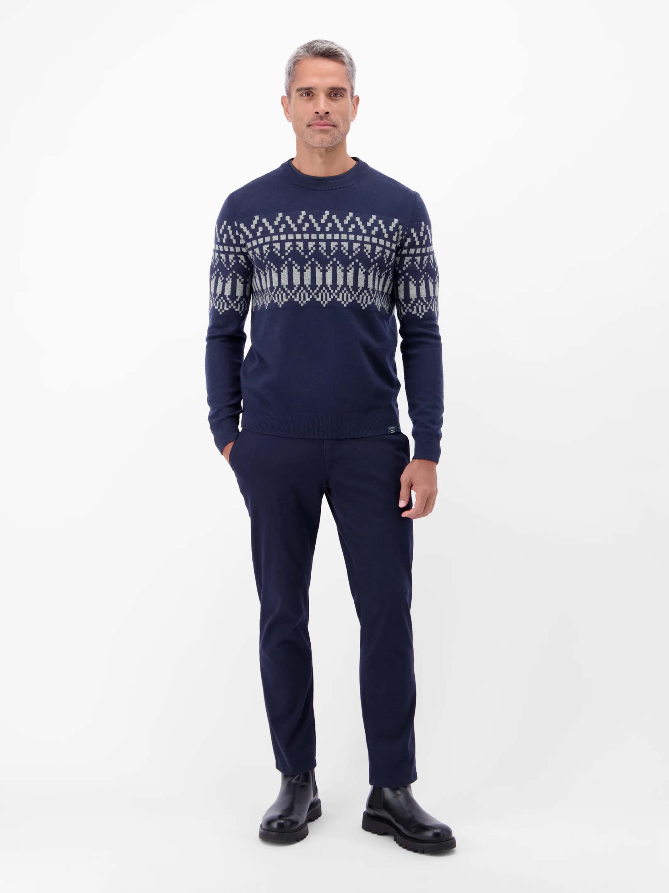 Herren Strickpullover aus Woll-Kaschmir-Mix, skandinavisch inspiriert - Image 13
