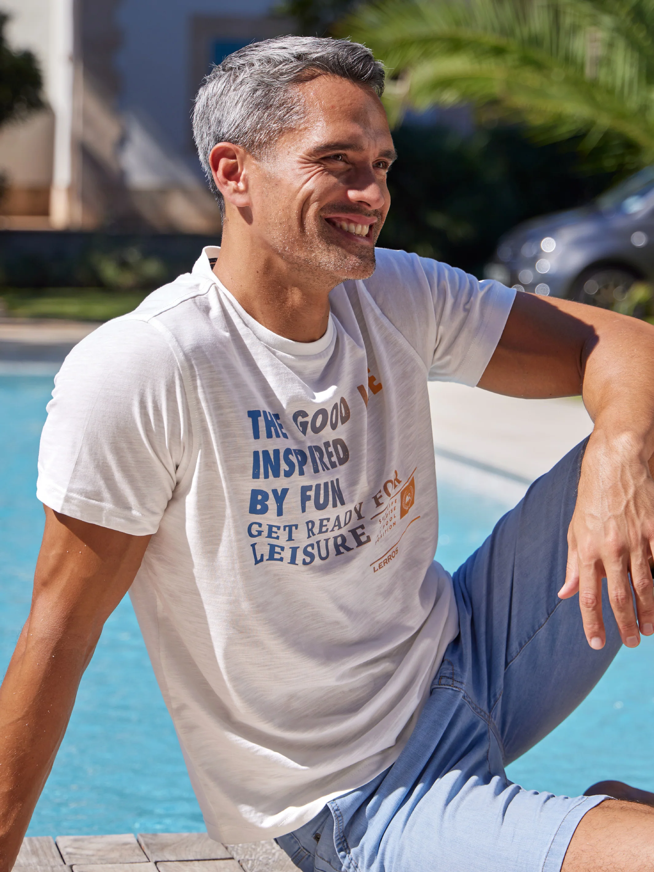 Herren T-Shirt mit Frontprint - Image 12