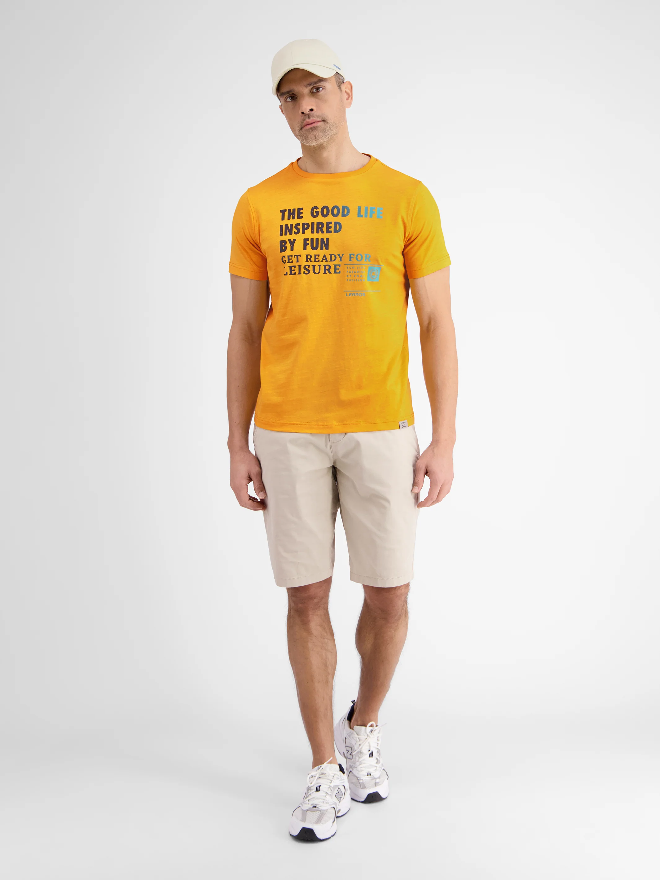 Herren T-Shirt mit Frontprint - Image 19