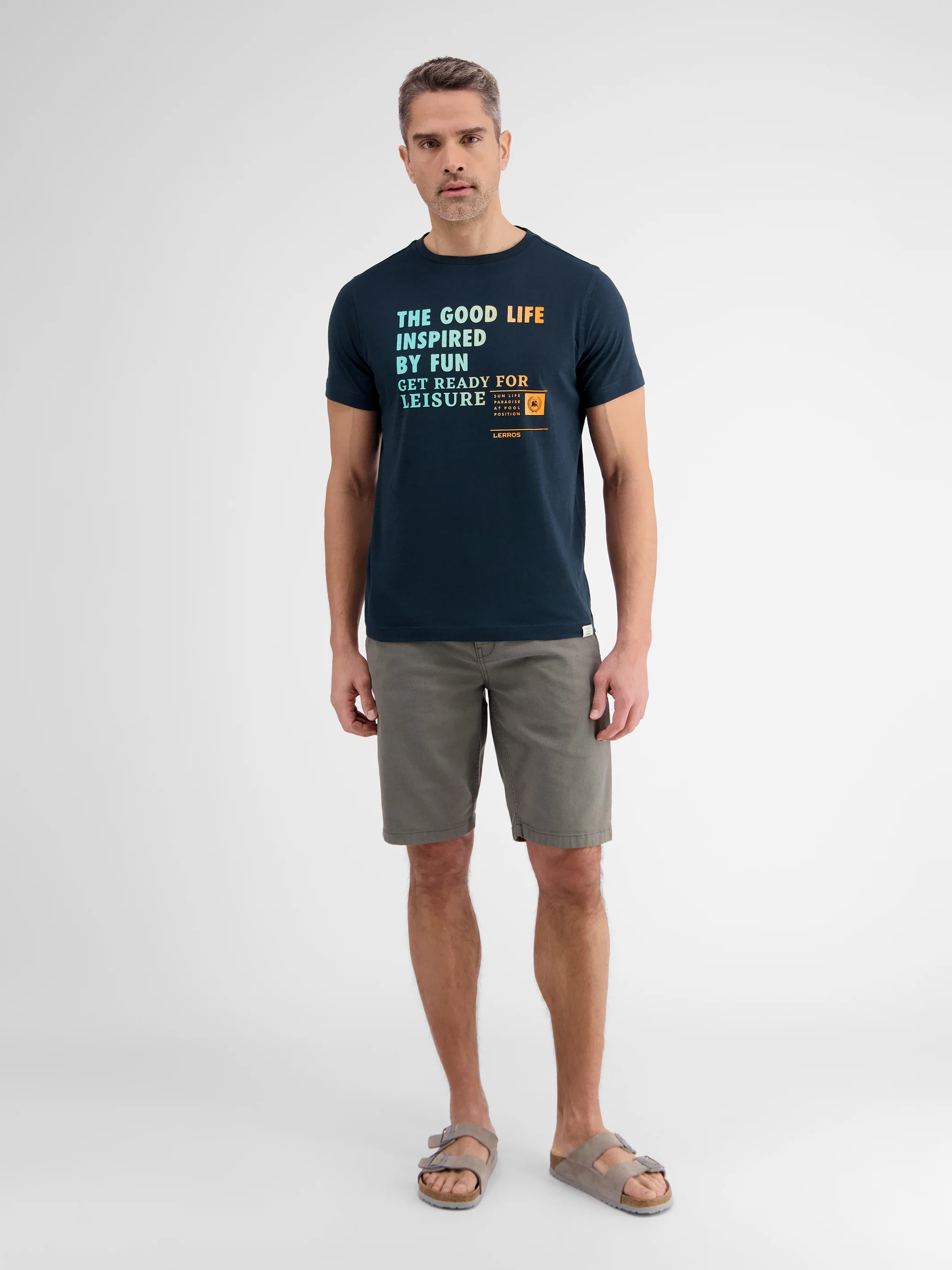 Herren T-Shirt mit Frontprint - Image 9