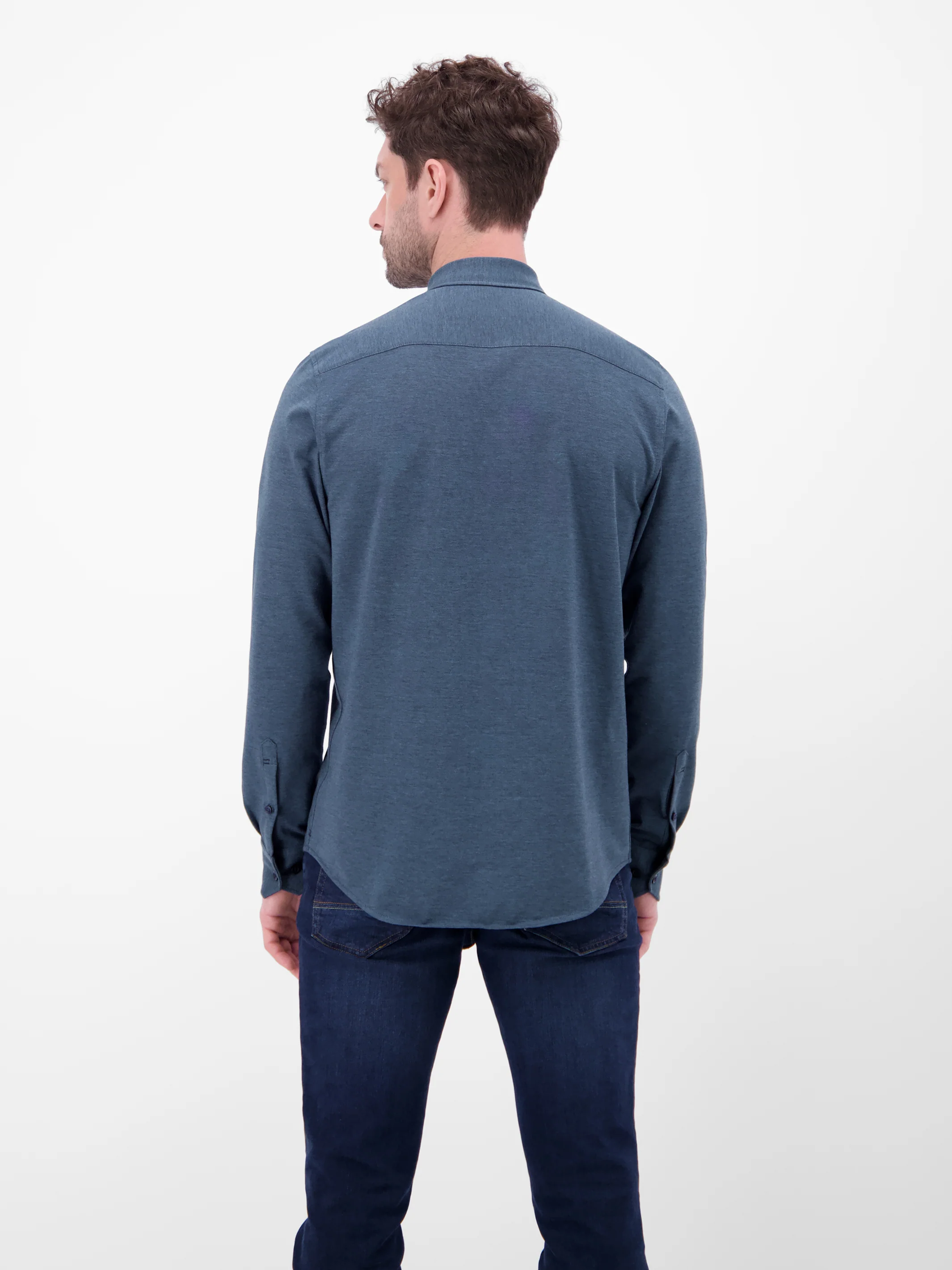Jerseyhemd mit 2-Knopf-Manschette und Kentkragen - Image 9