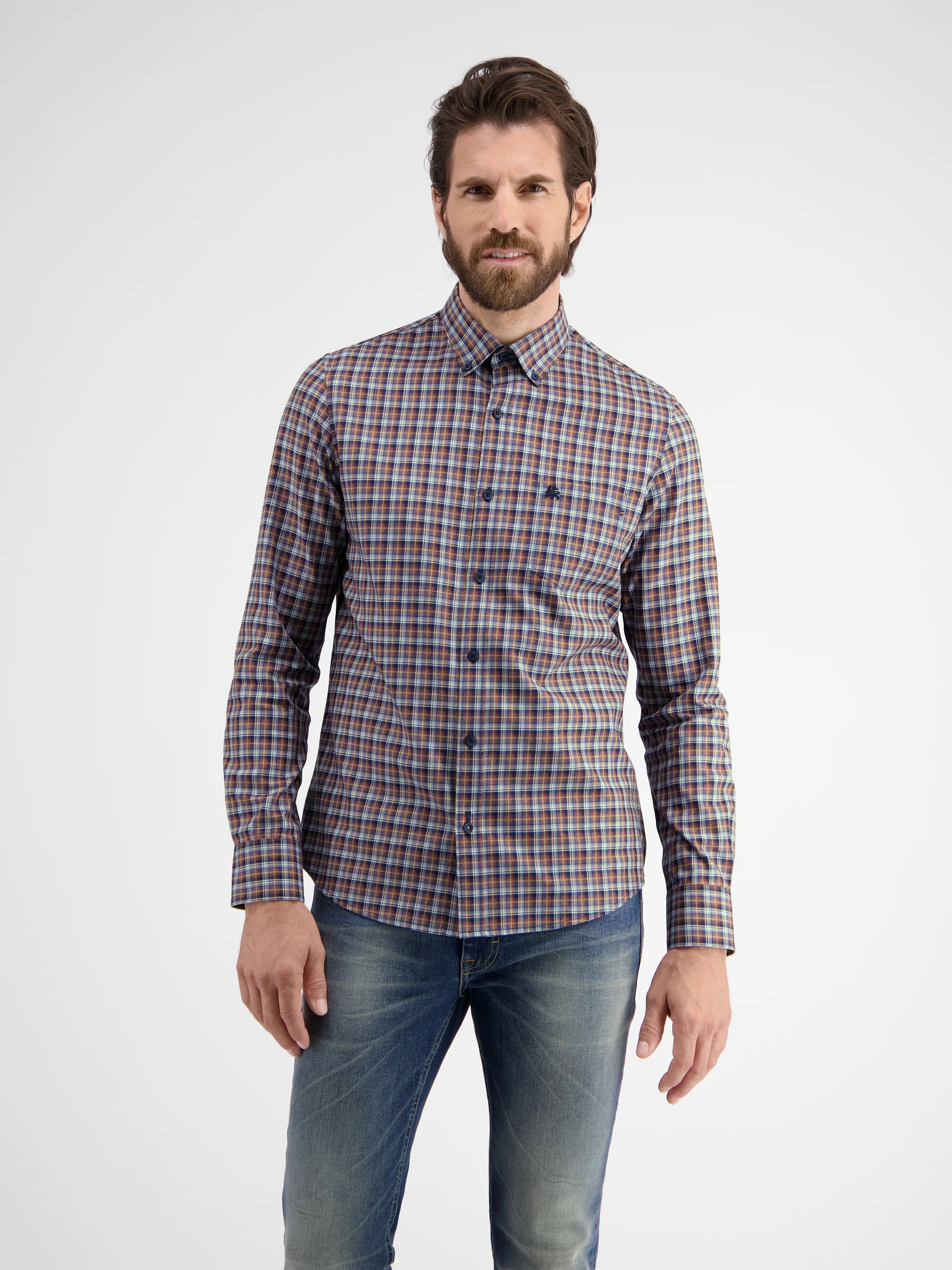 Kariertes Herrenhemd mit Button-down-Kragen - Image 14
