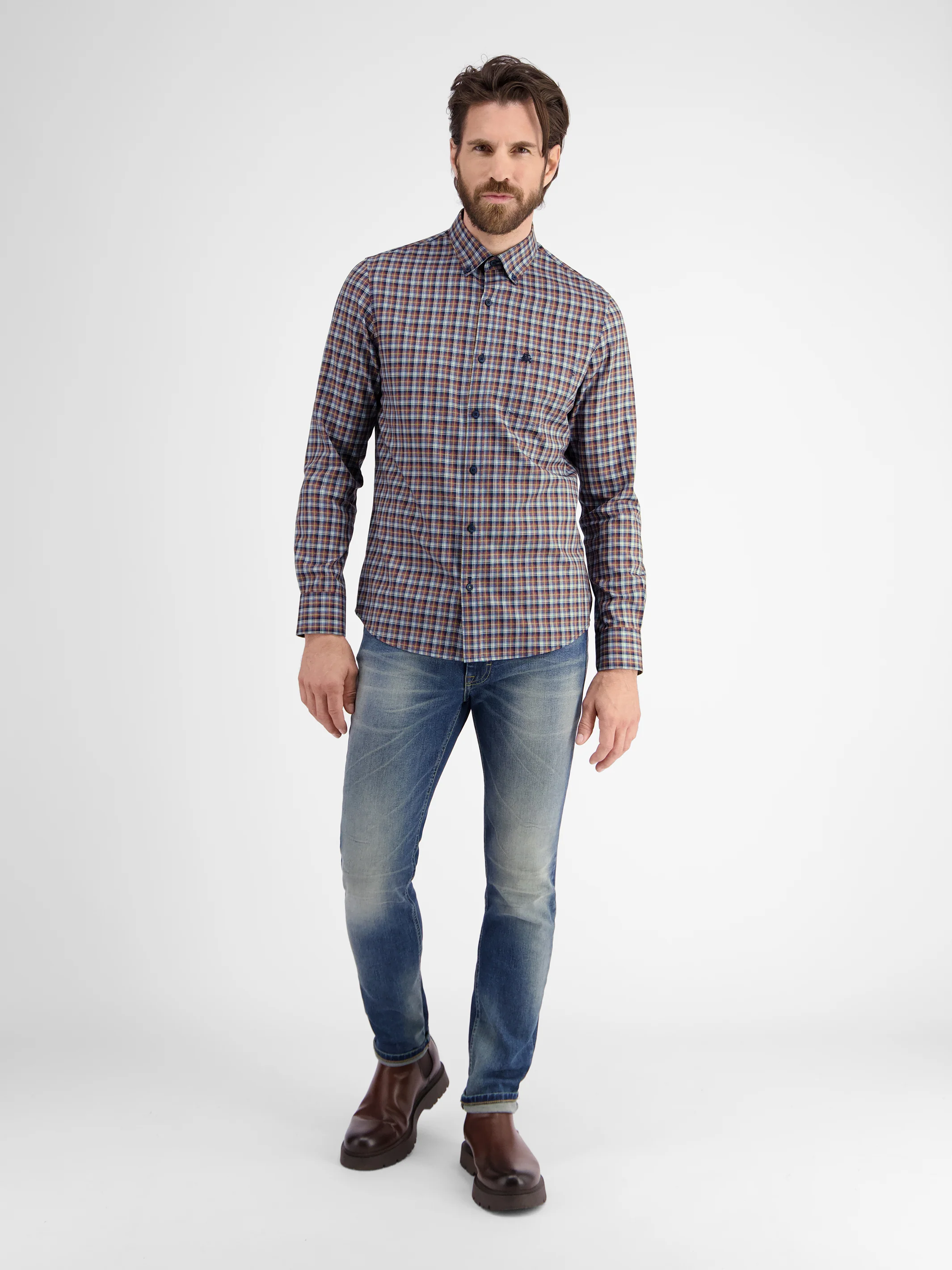 Kariertes Herrenhemd mit Button-down-Kragen - Image 17