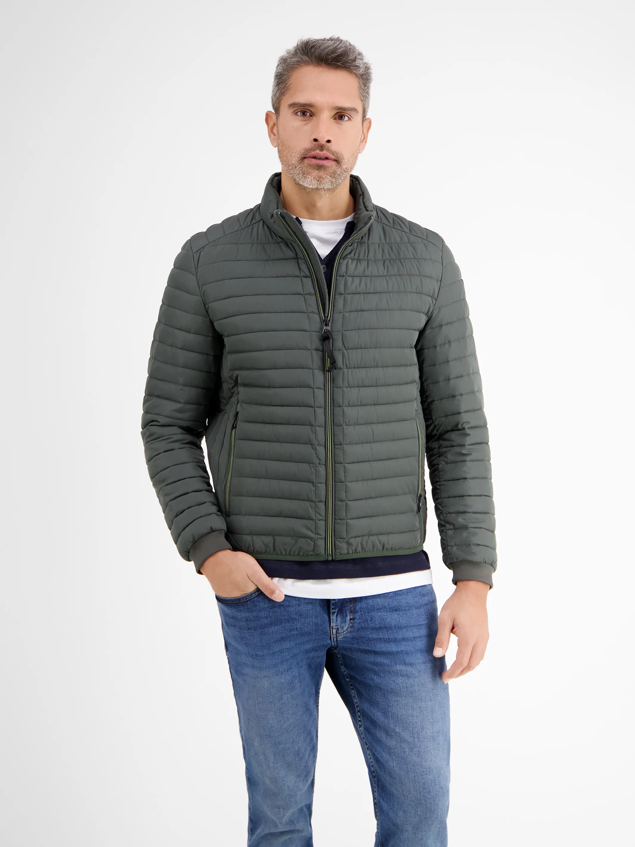 Leichte Steppjacke, wattiert - Image 20