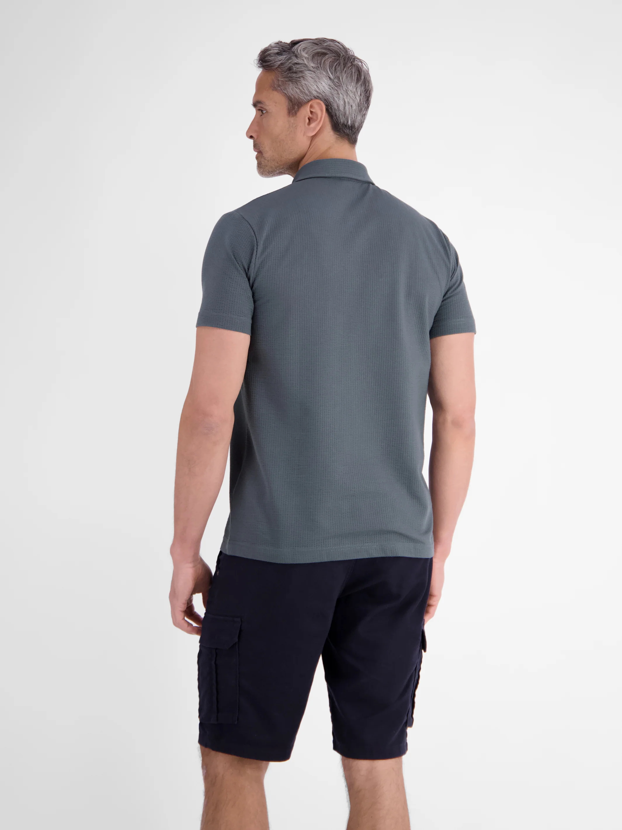 Poloshirt in weicher Seersucker-Qualität - Image 9