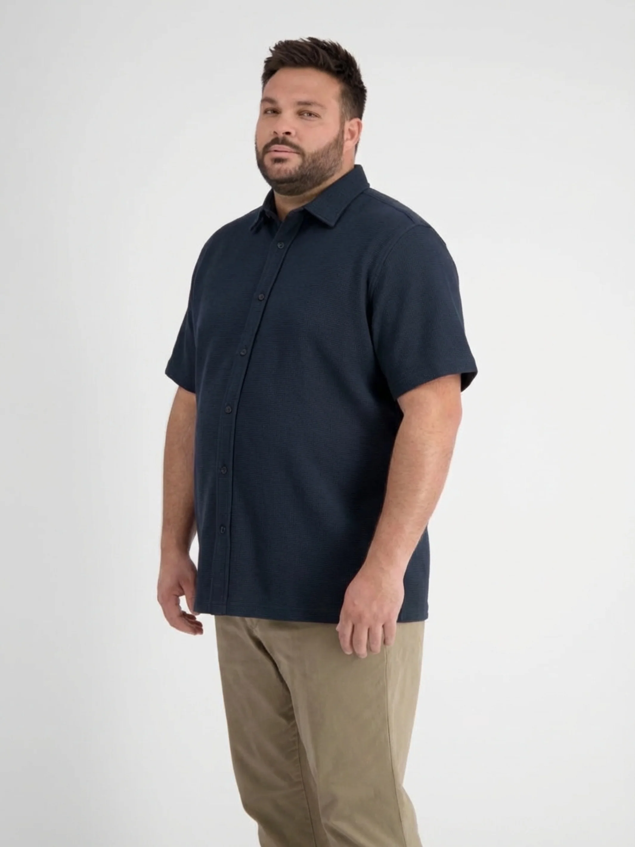 Poloshirt mit durchgehender Knopfleiste, große Größen - Image 3