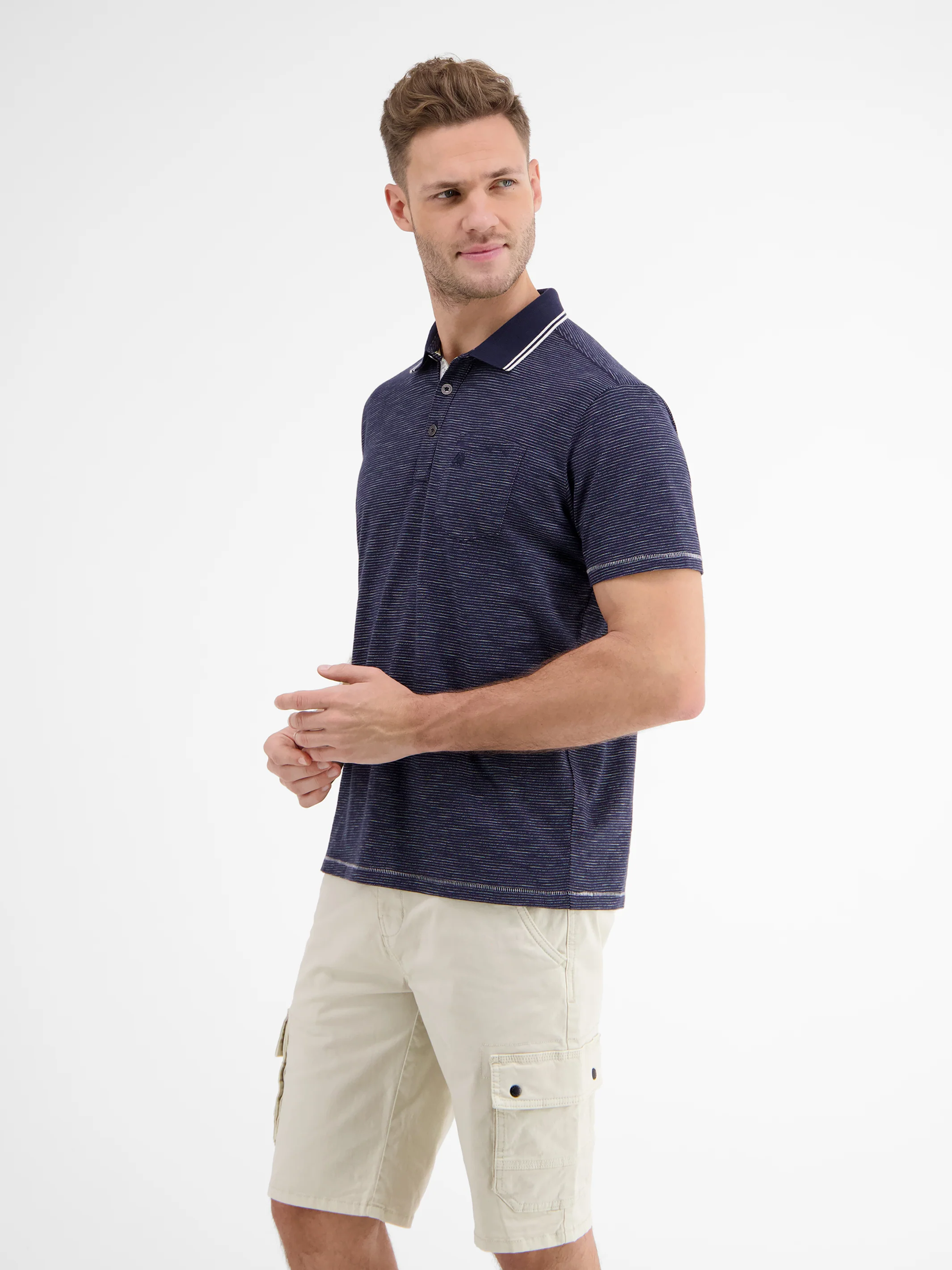 Poloshirt mit Finelinerstreifen - Image 15