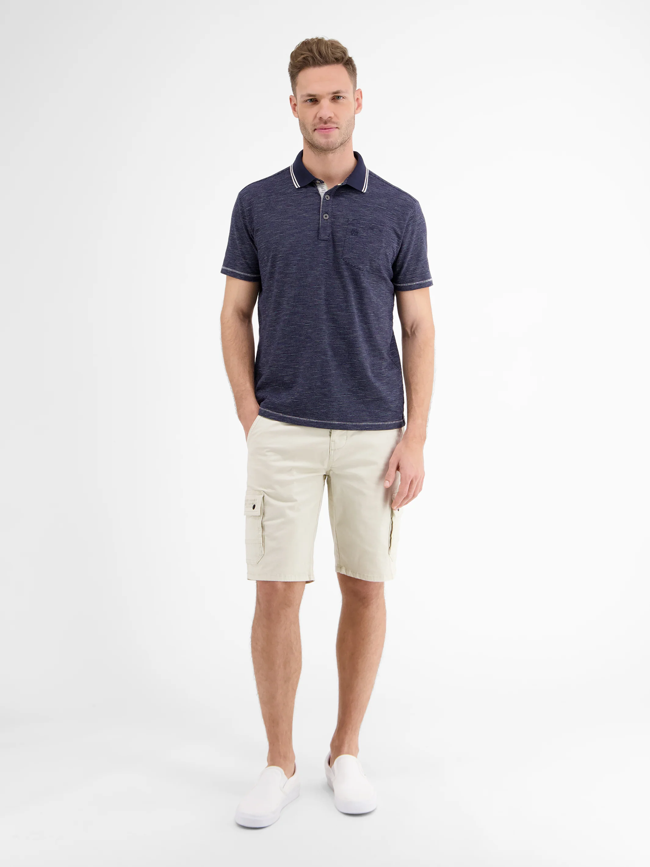 Poloshirt mit Finelinerstreifen - Image 16