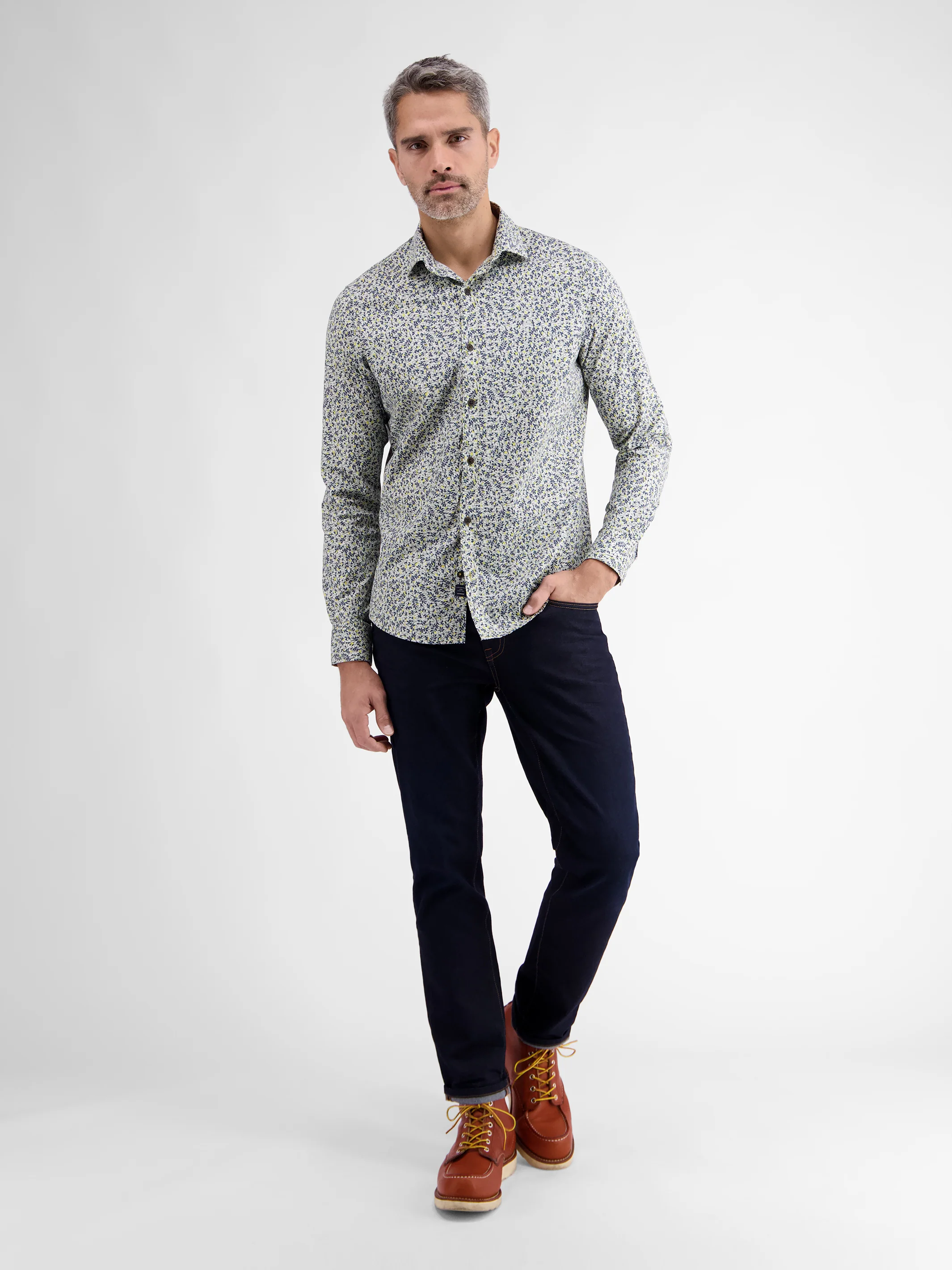 Poplin-Stretchhemd mit AOP - Image 11