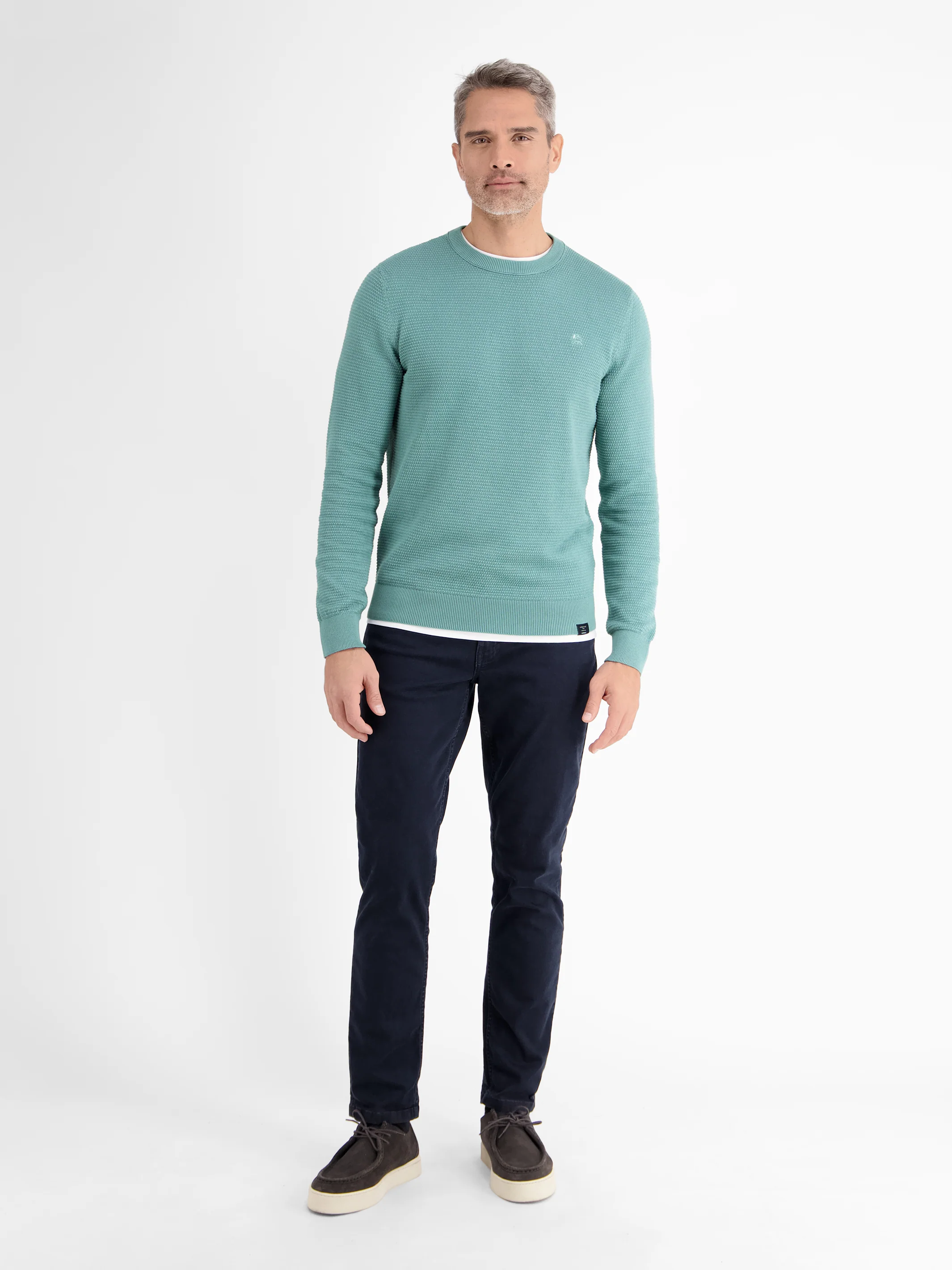 Rundhals-Strickpullover aus nachhaltig produzierter Baumwolle - Image 20