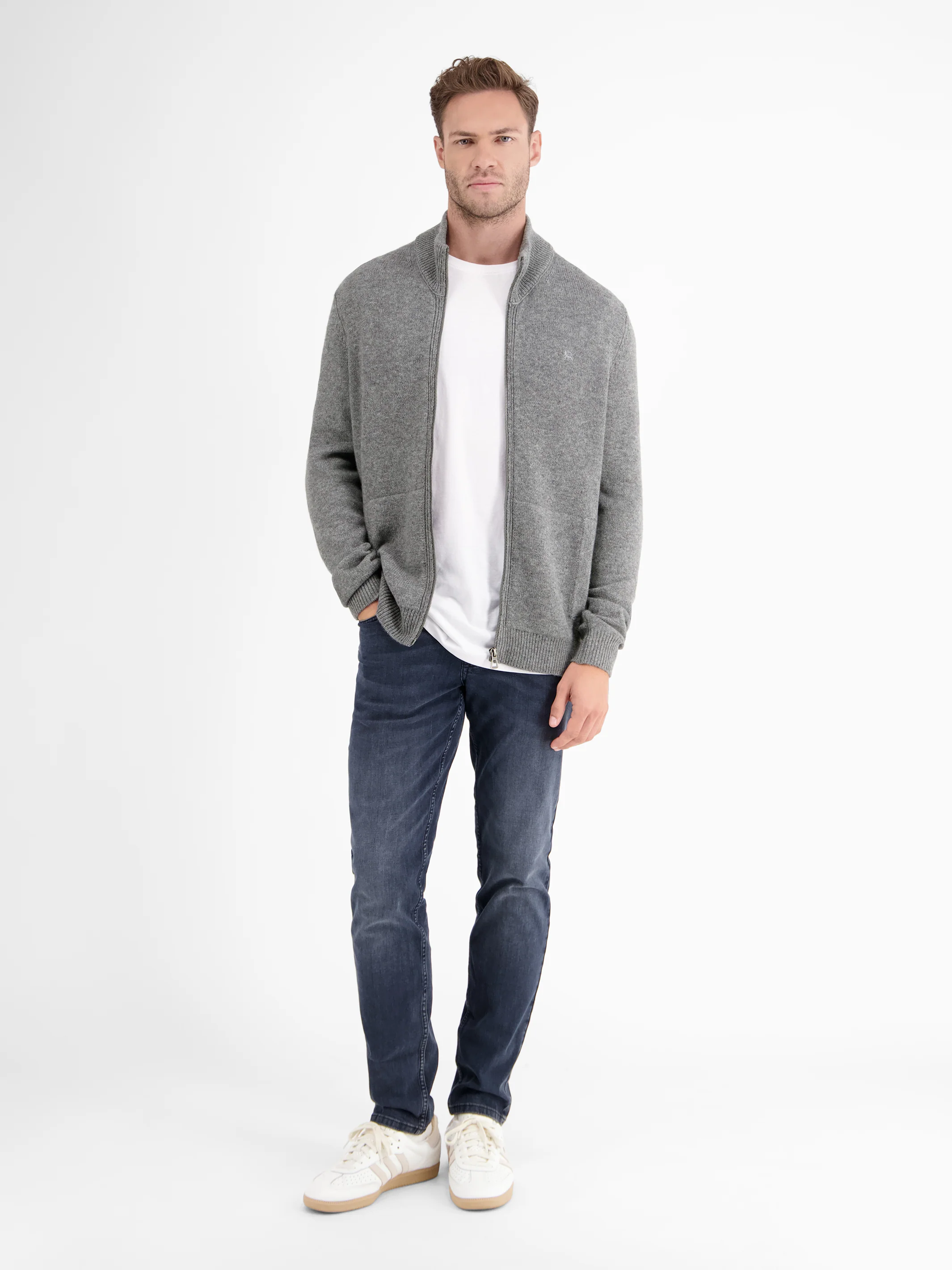 Schurwoll-Strickjacke mit Kaschmiranteil - Image 12