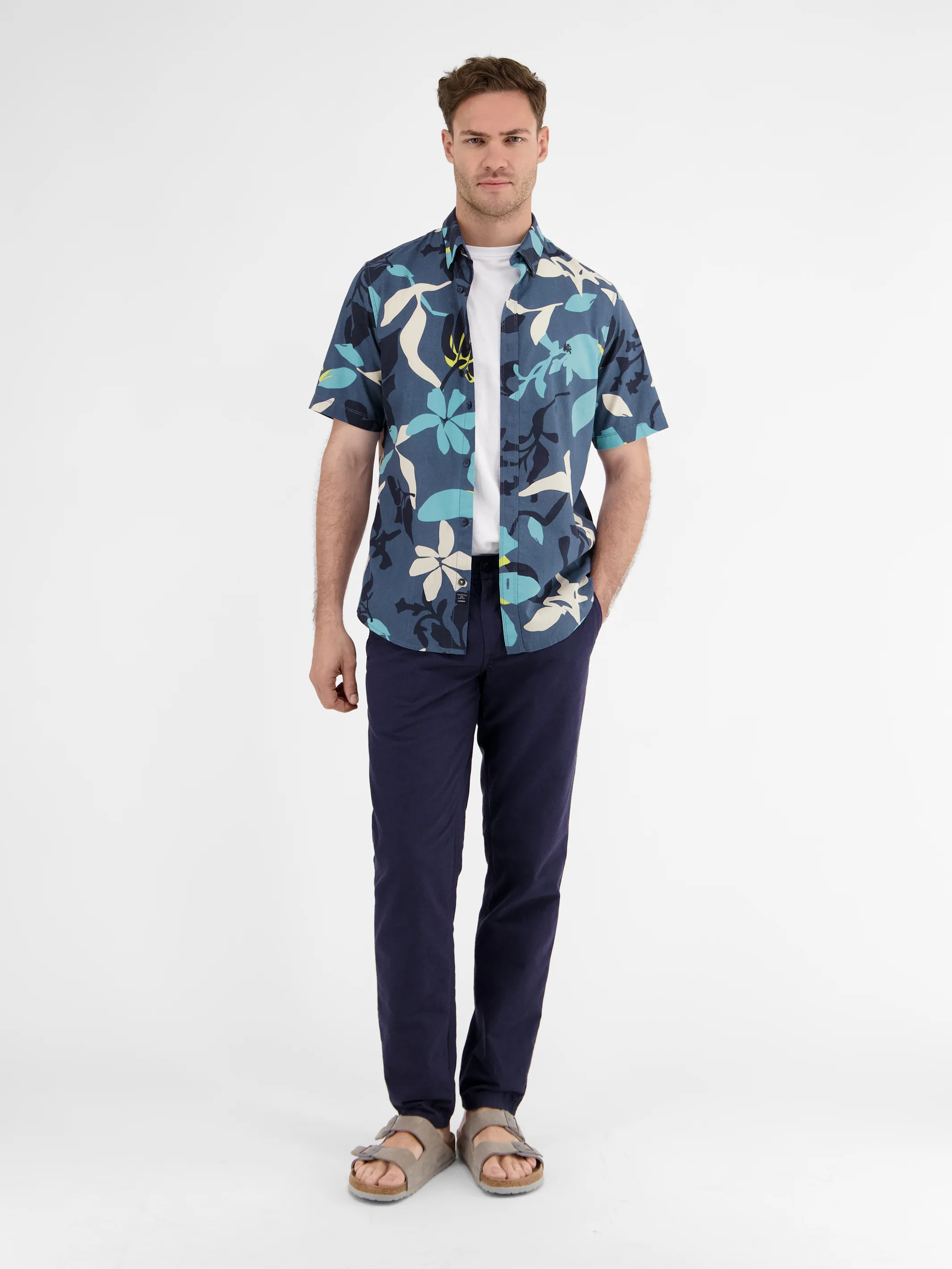 Sommerhemd in Hawaiian-Style - Image 15