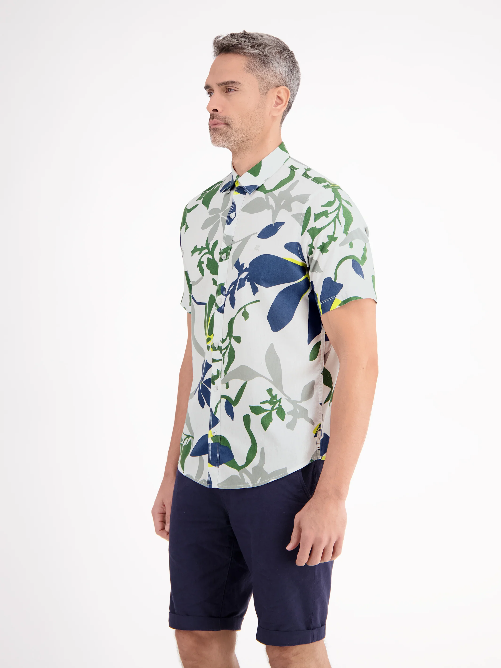 Sommerhemd in Hawaiian-Style - Image 3
