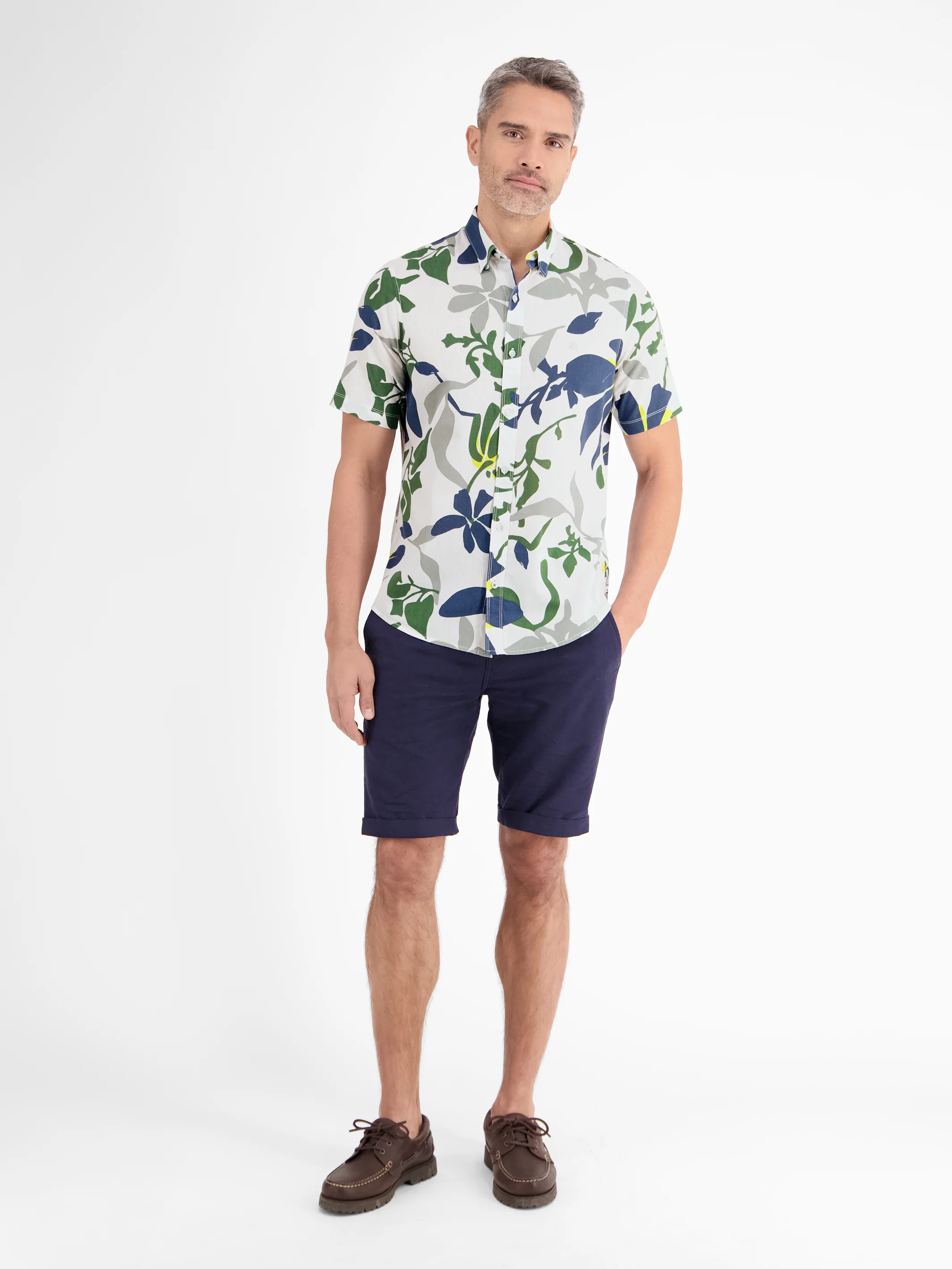 Sommerhemd in Hawaiian-Style - Image 4
