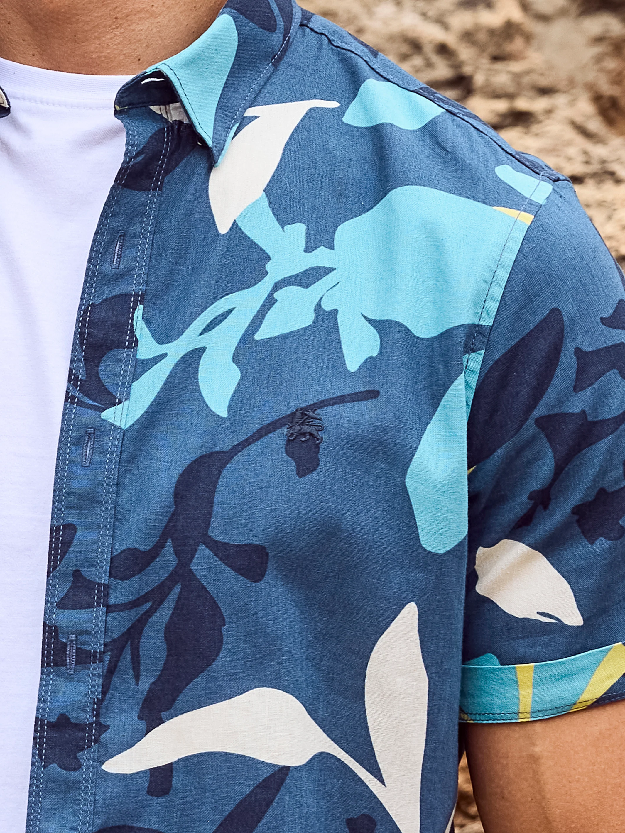 Sommerhemd in Hawaiian-Style - Image 8