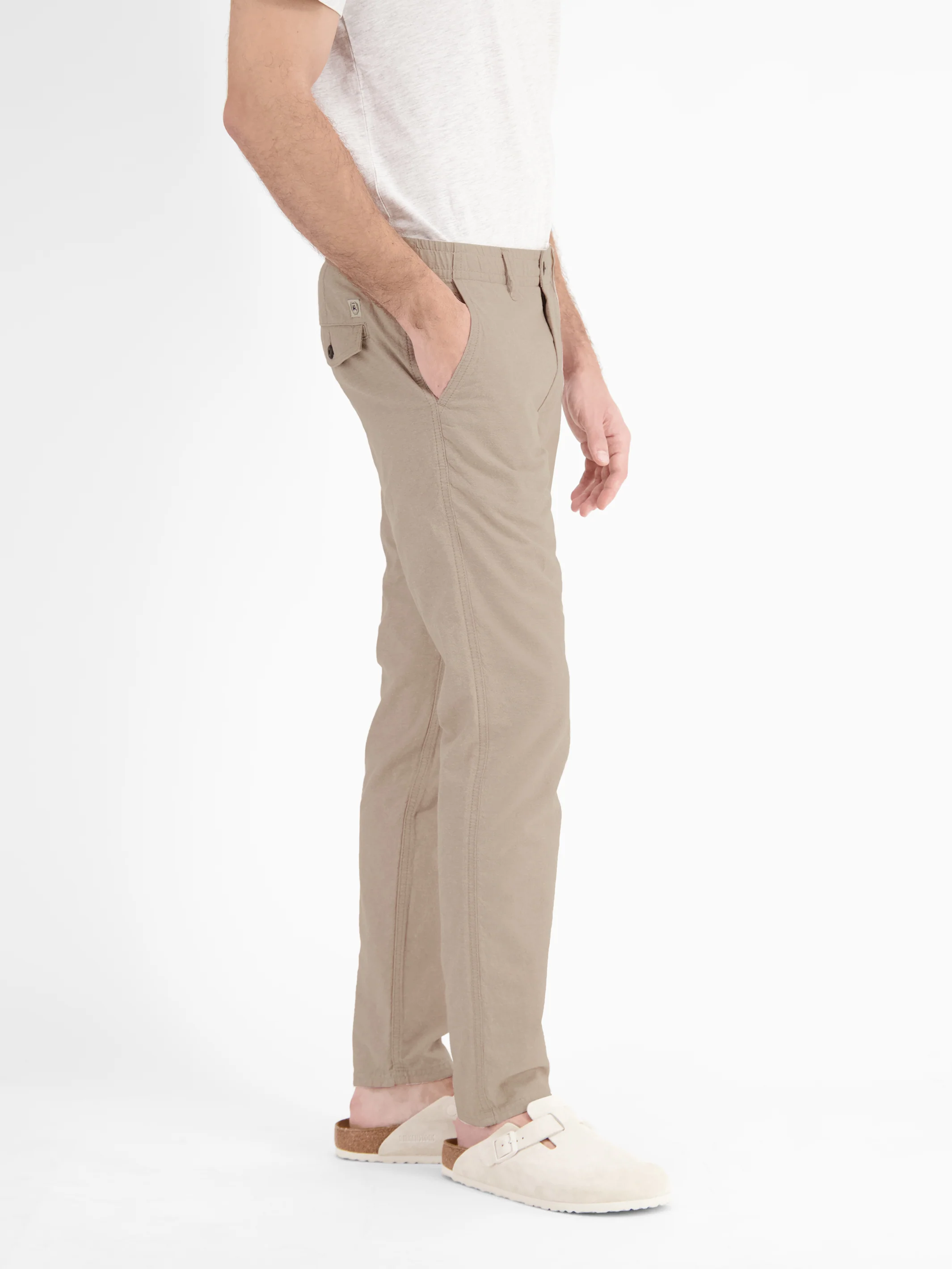Sommerliche Chino mit Leinenanteil, RELAX FIT - Image 11