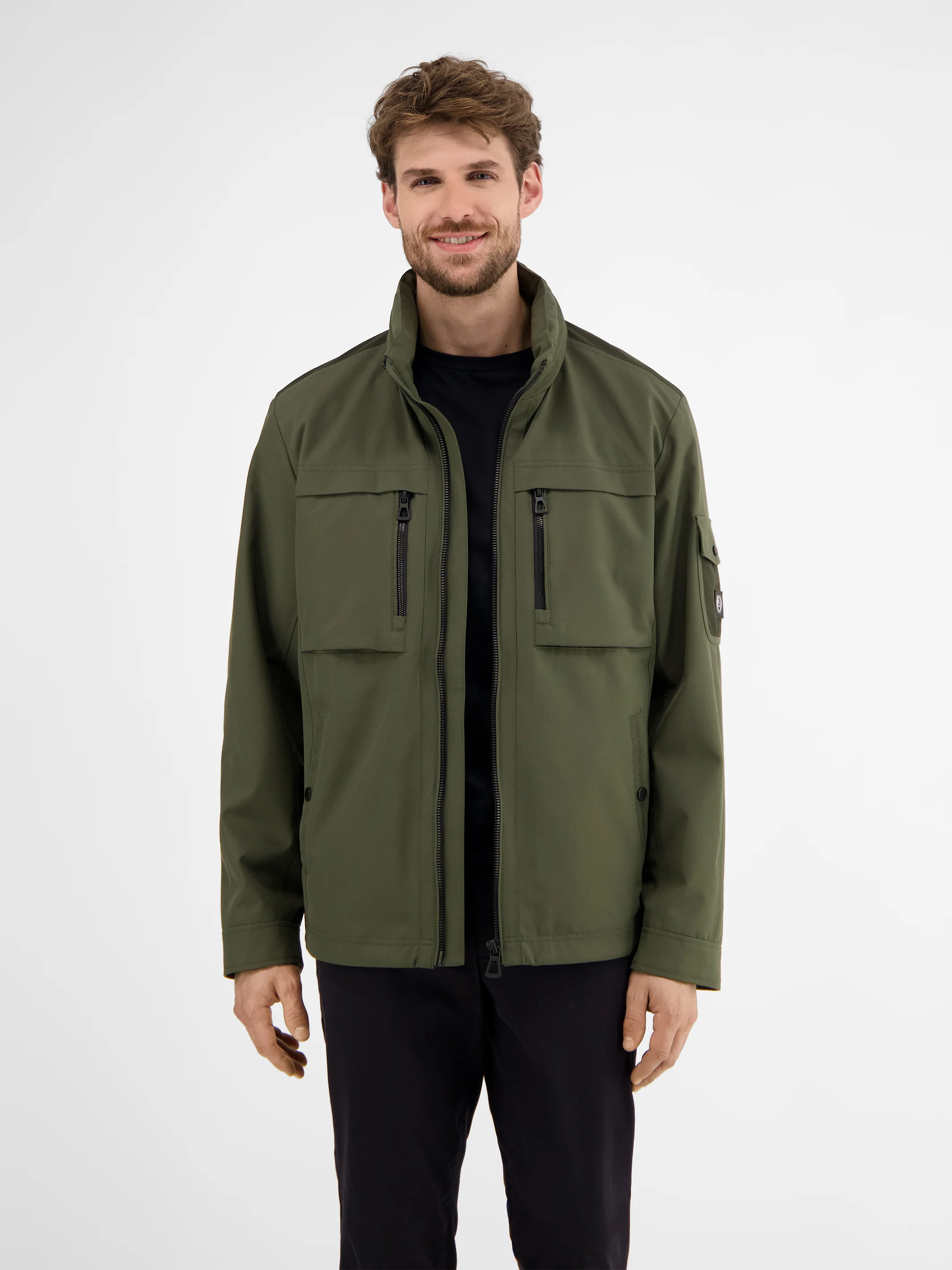 Outdoor-Funktionsjacke in Tech-Shellfabric, atmungsaktiv, wasser- und windabweisend - Image 3