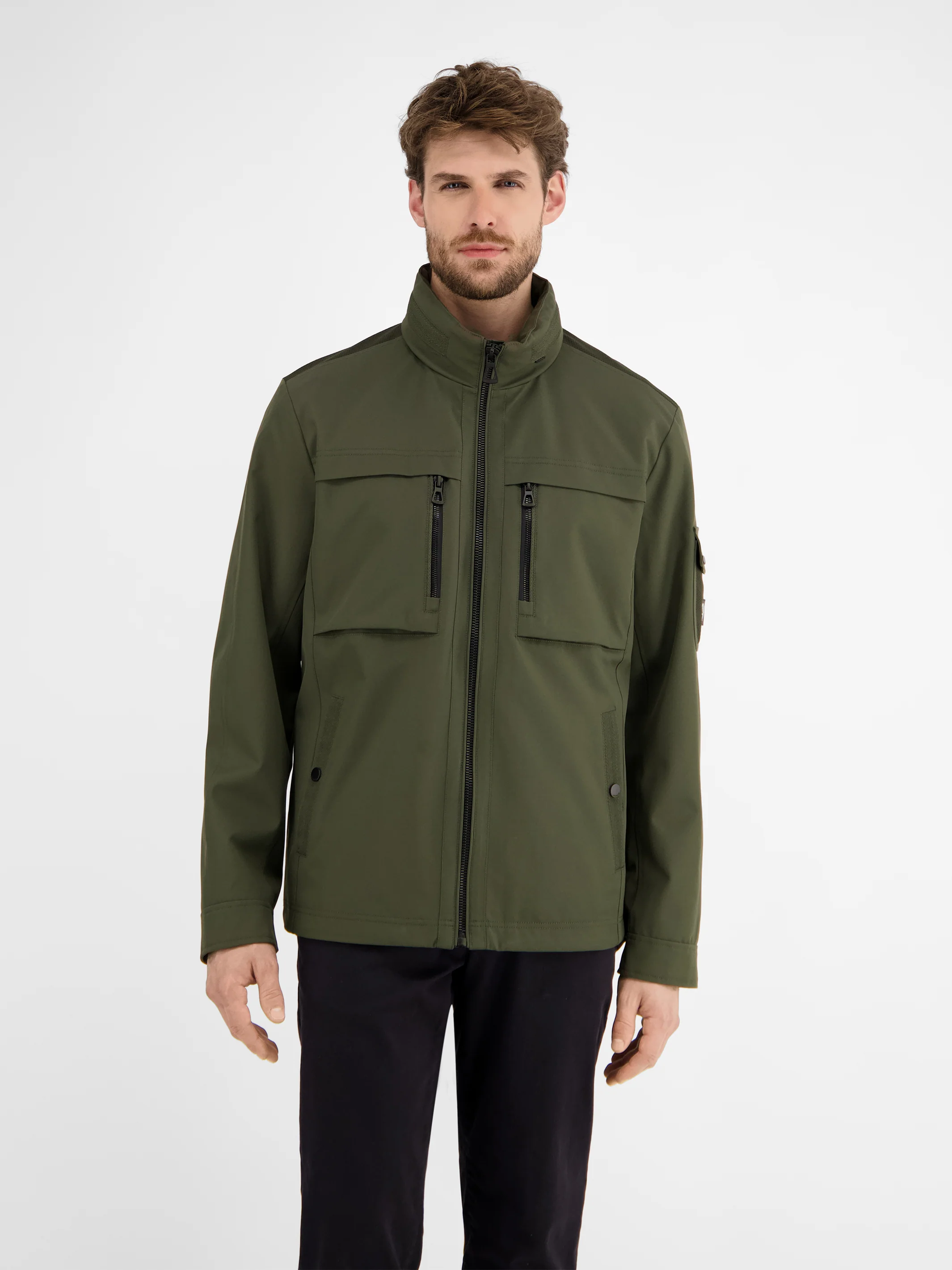 Outdoor-Funktionsjacke in Tech-Shellfabric, atmungsaktiv, wasser- und windabweisend - Image 7