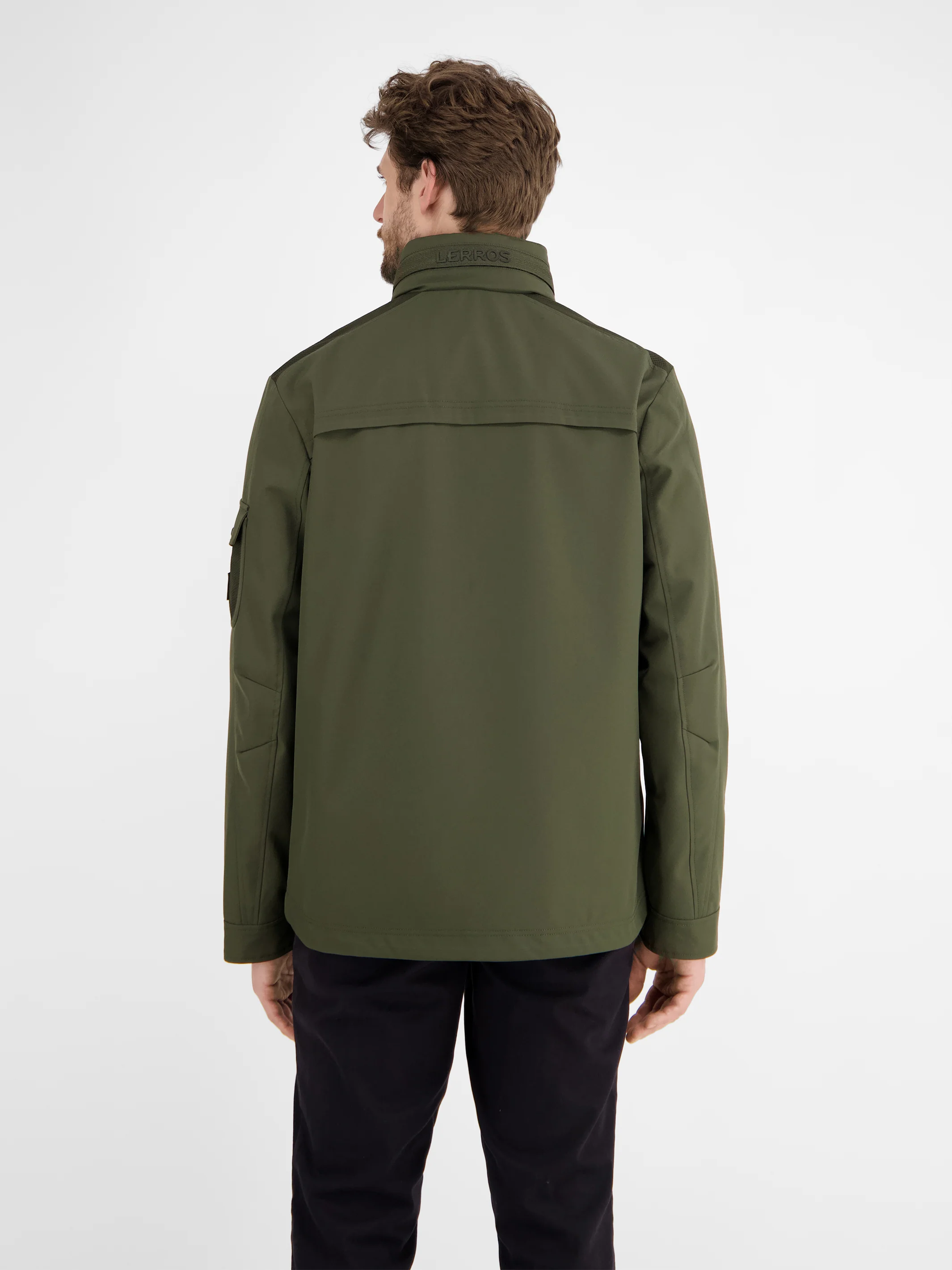 Outdoor-Funktionsjacke in Tech-Shellfabric, atmungsaktiv, wasser- und windabweisend - Image 8