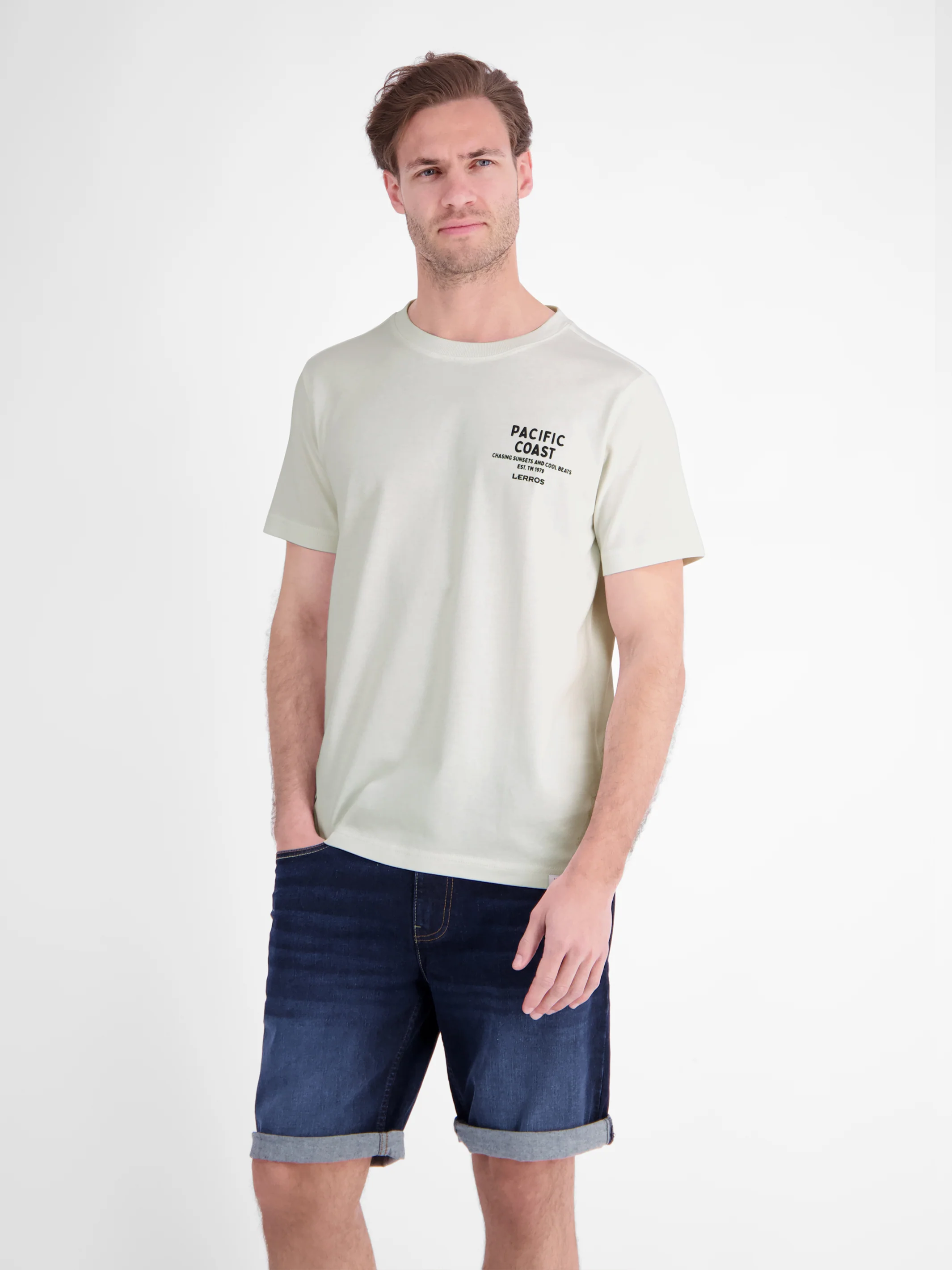 Sportliches T-Shirt aus Baumwolle mit Brust- und Rückenprint - Image 12