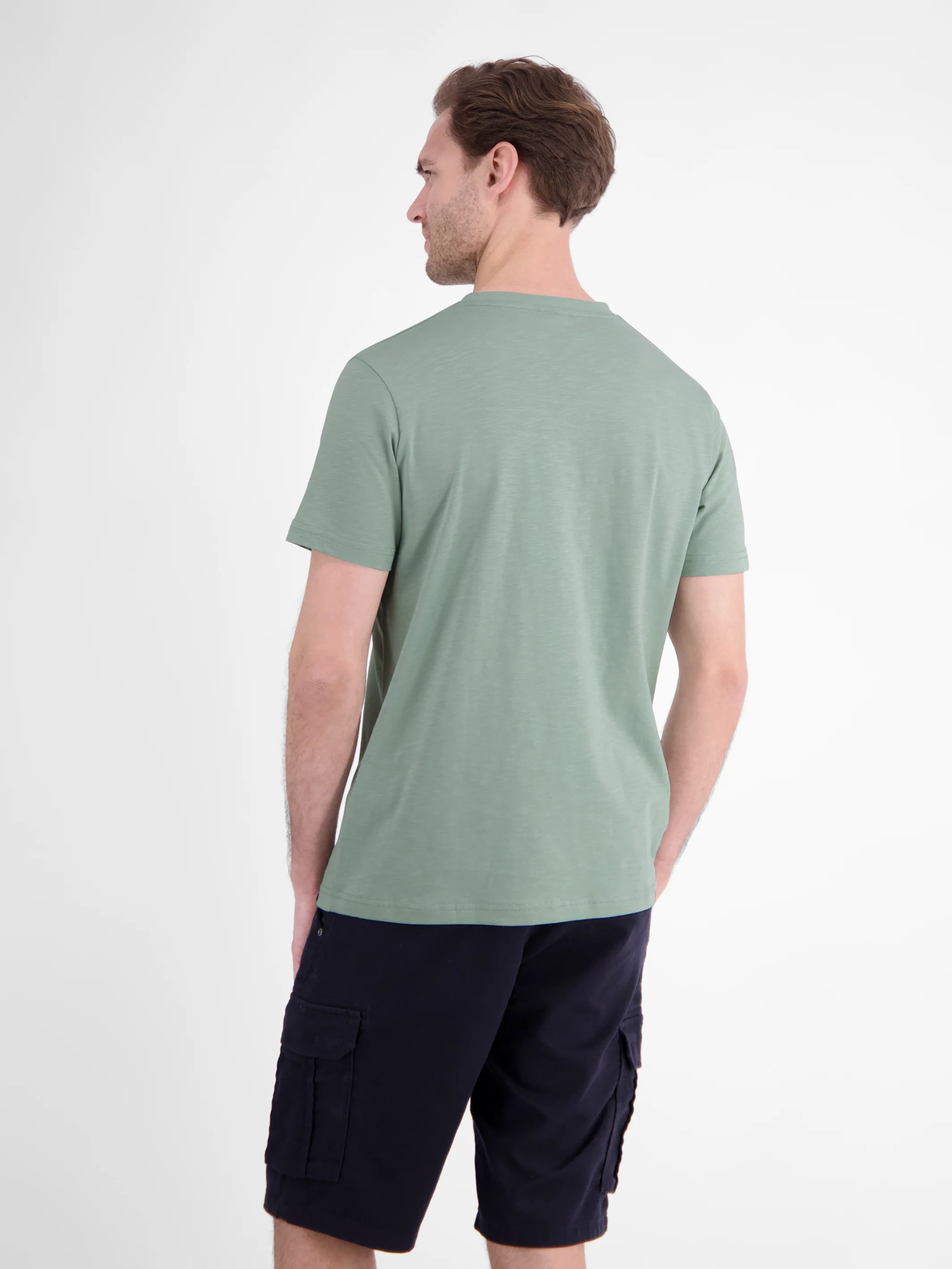 Sportliches T-Shirt mit Surfer-Motiv-Print, reine Baumwolle - Image 18