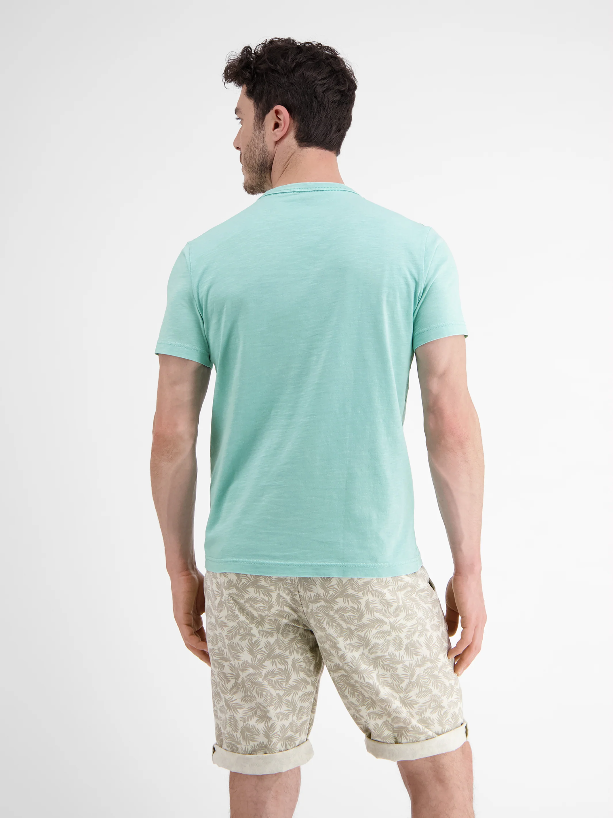 T-Shirt mit Frontprint - Image 15