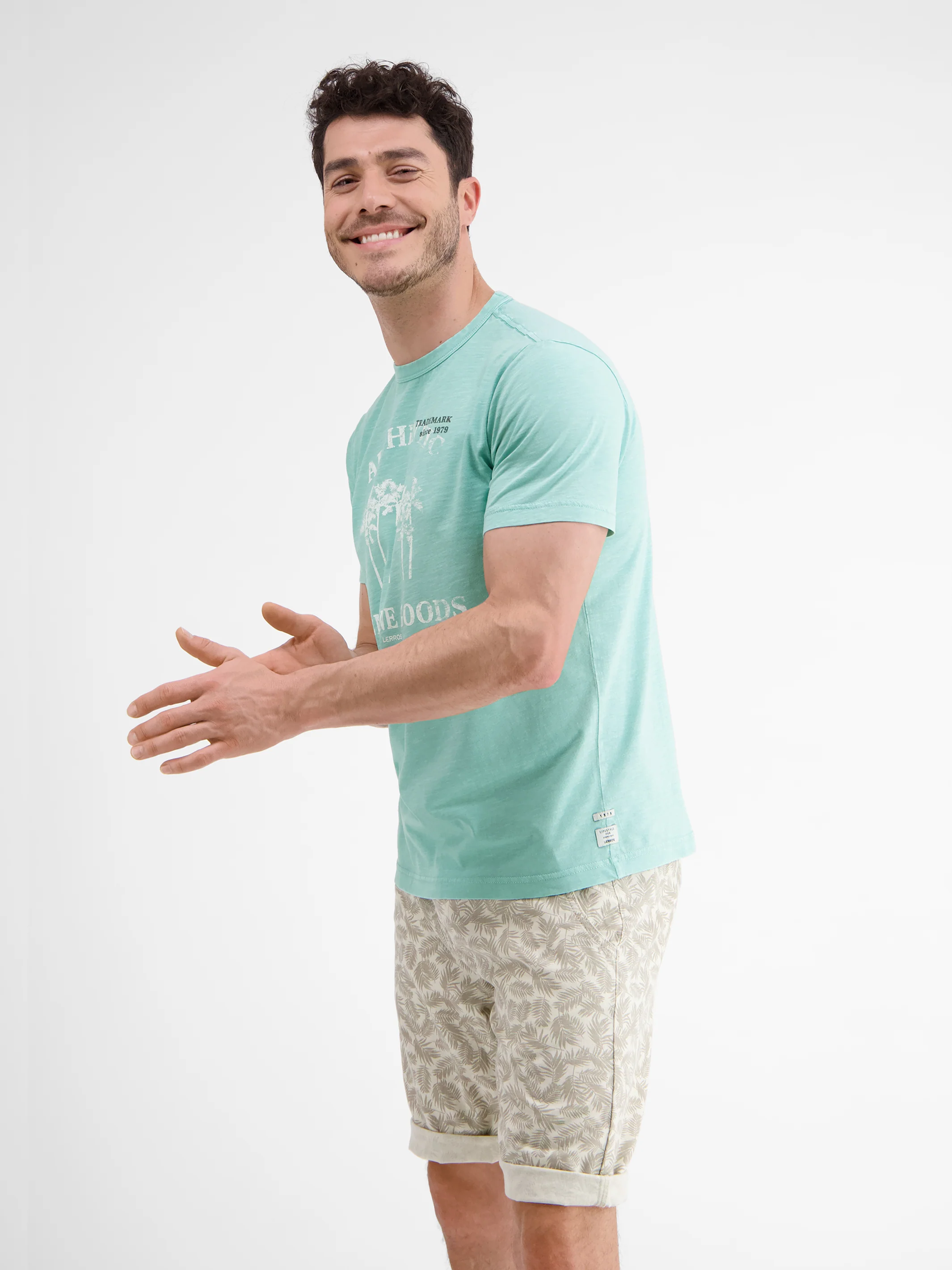 T-Shirt mit Frontprint - Image 16