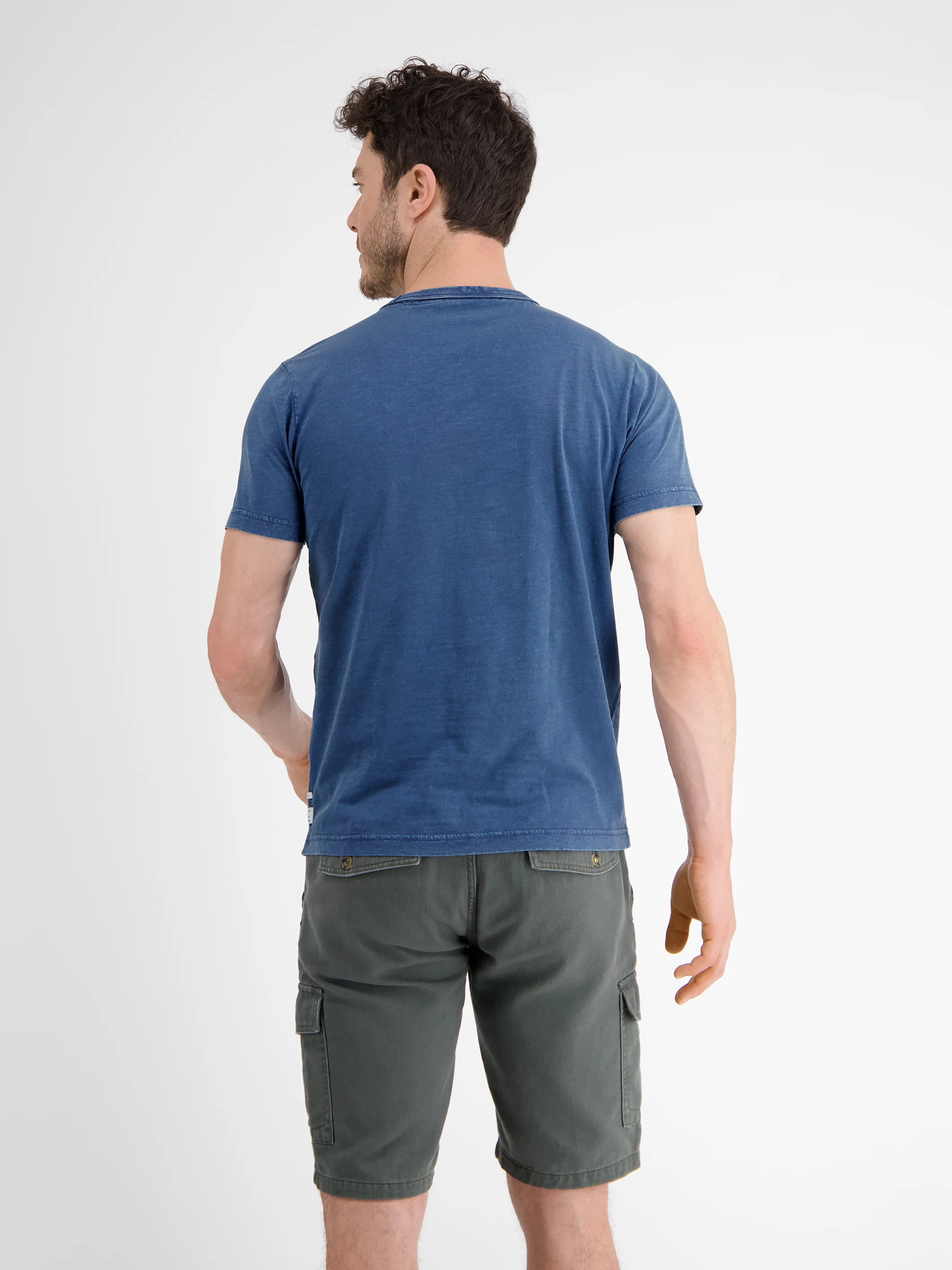 T-Shirt mit Frontprint - Image 8
