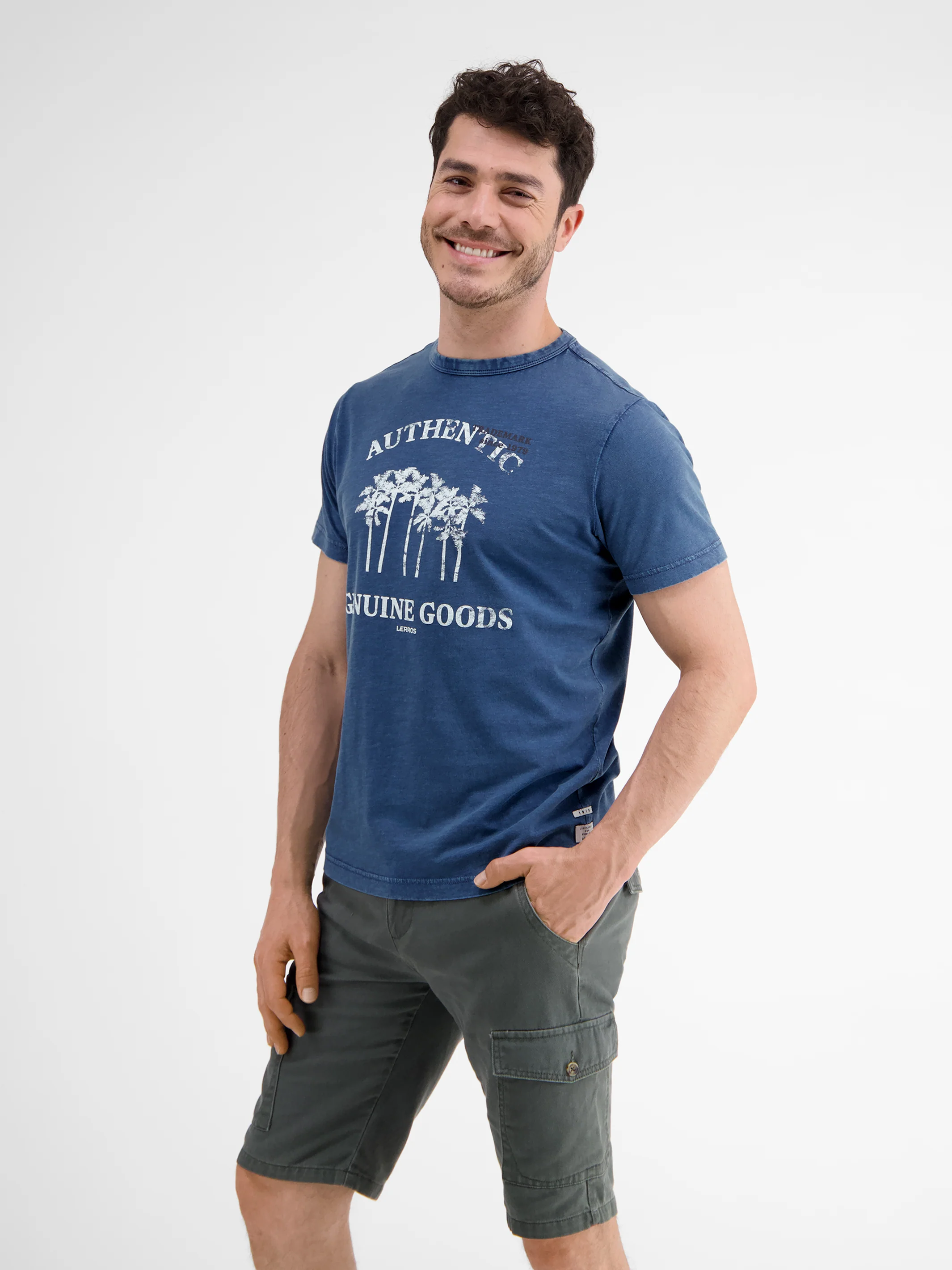 T-Shirt mit Frontprint - Image 9