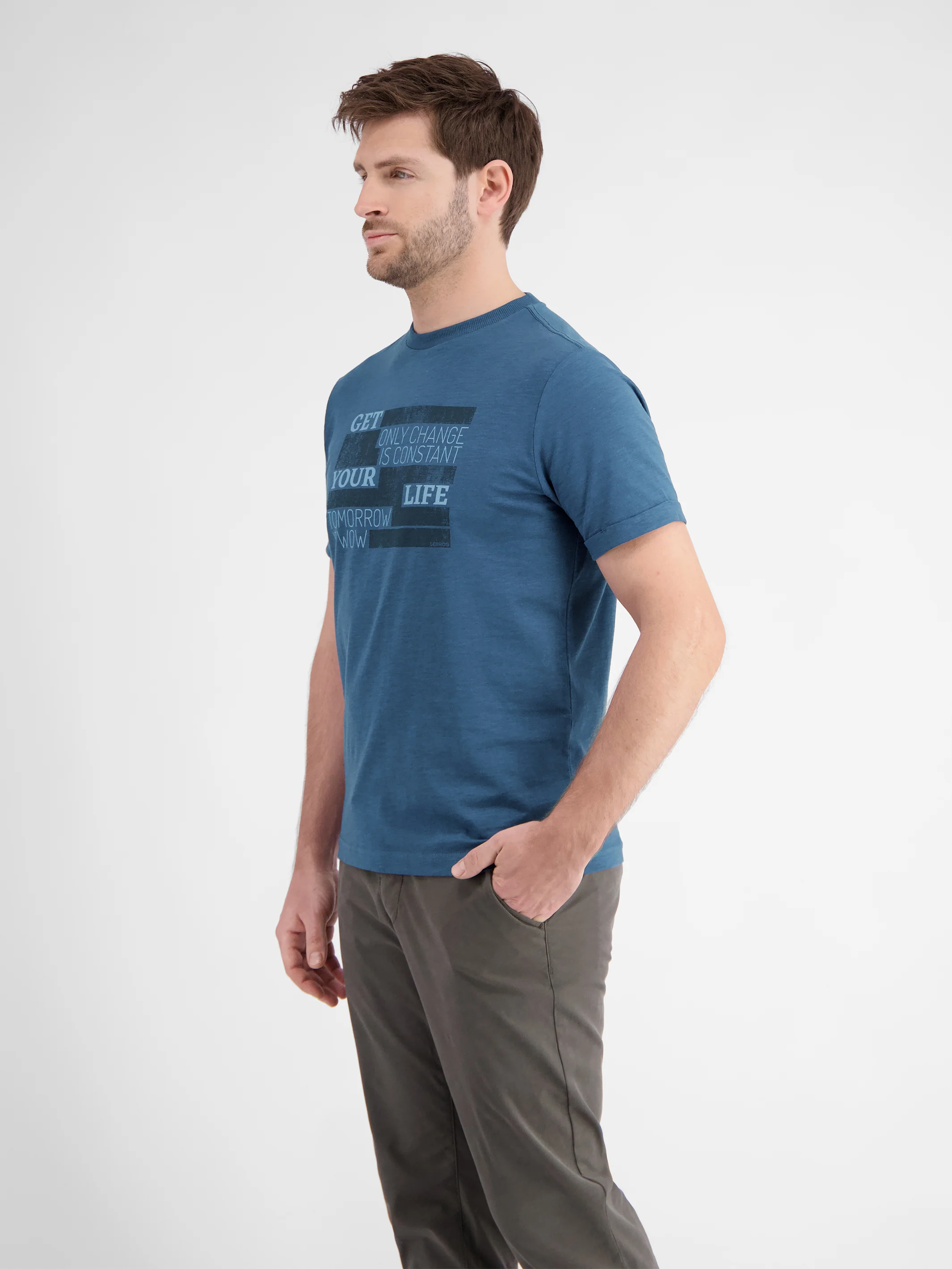 T-Shirt mit modischem Print - Image 3