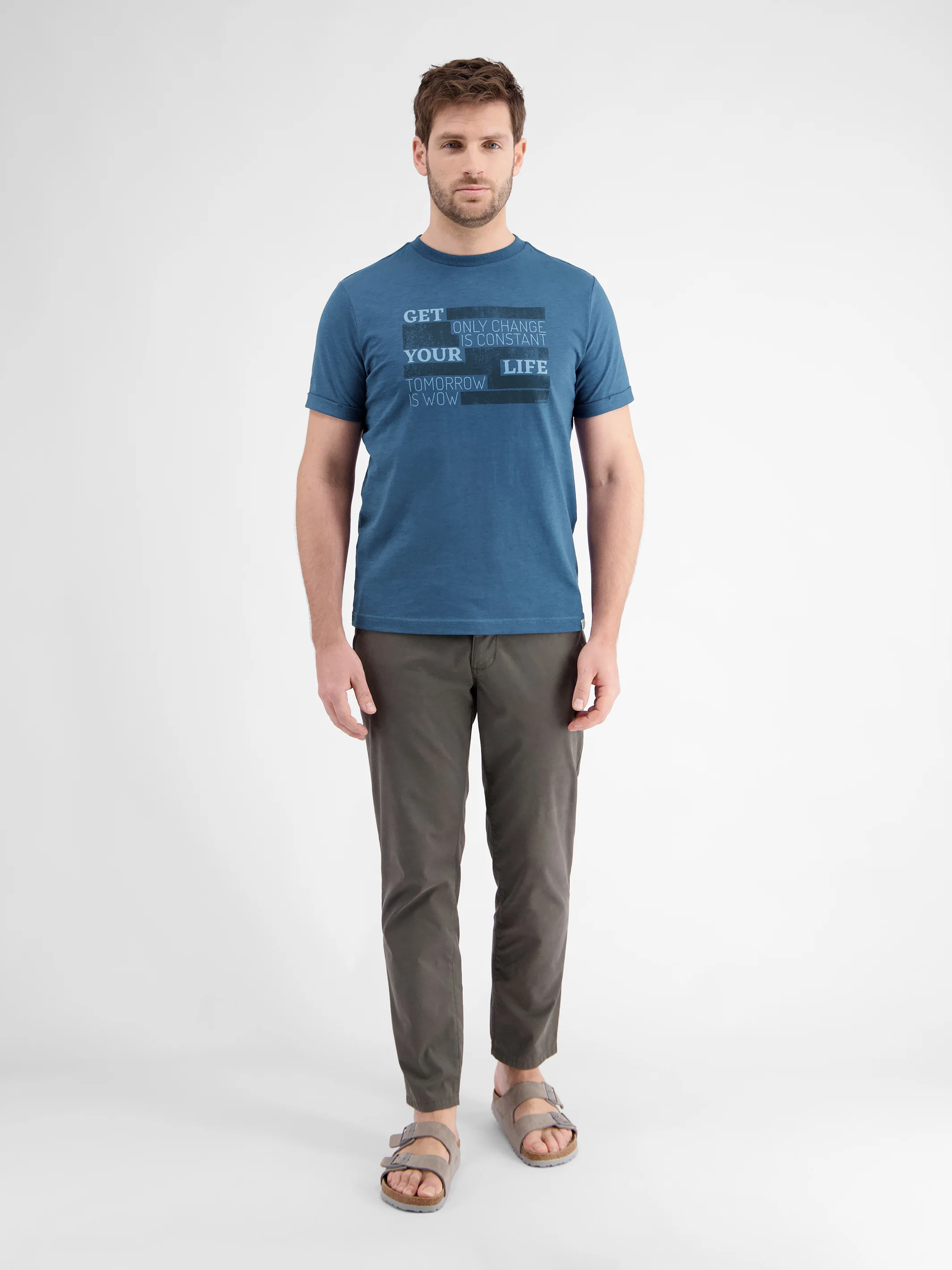 T-Shirt mit modischem Print - Image 4