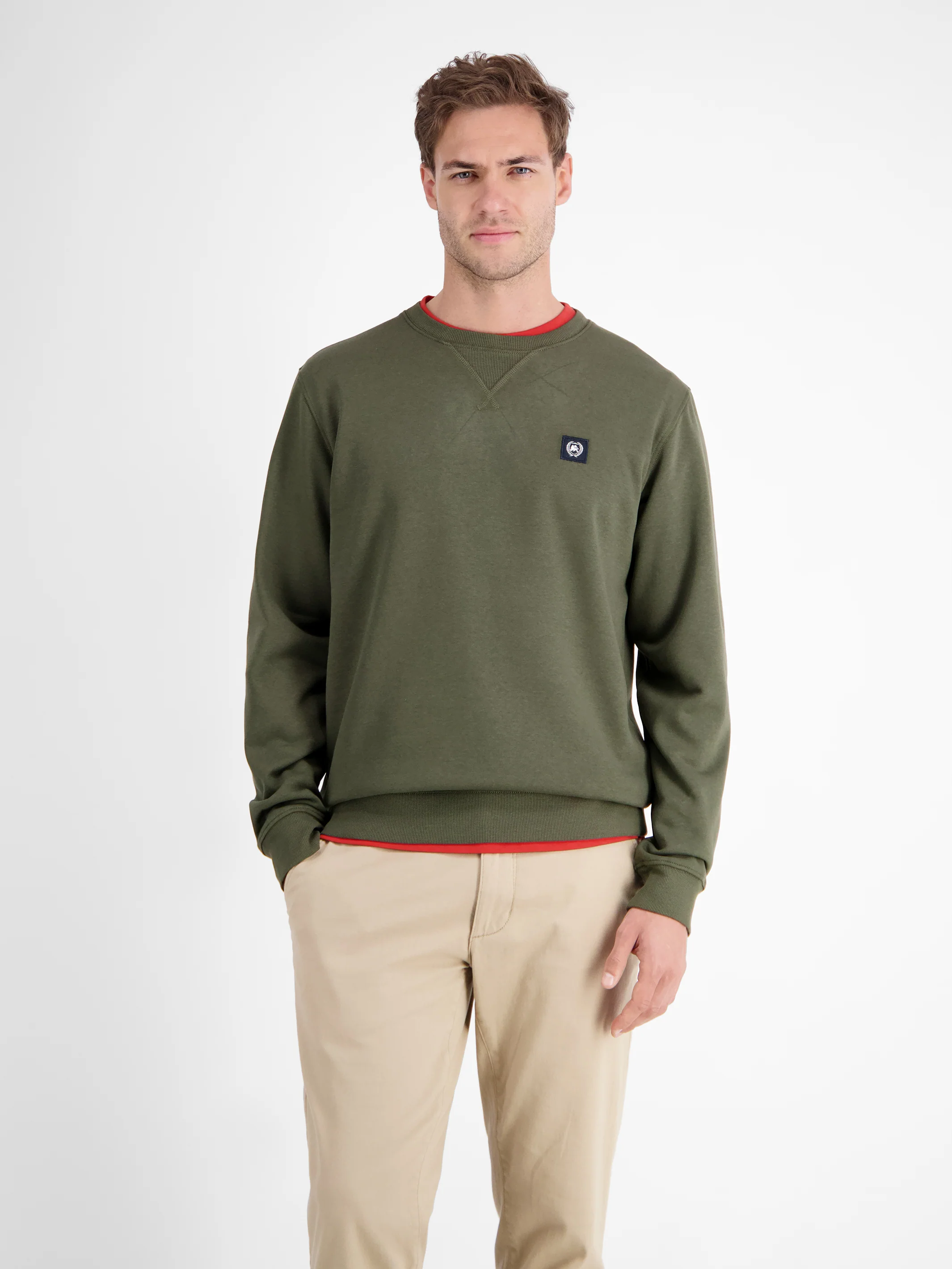 Urbaner Sweatshirtstyle für Herren - Image 52